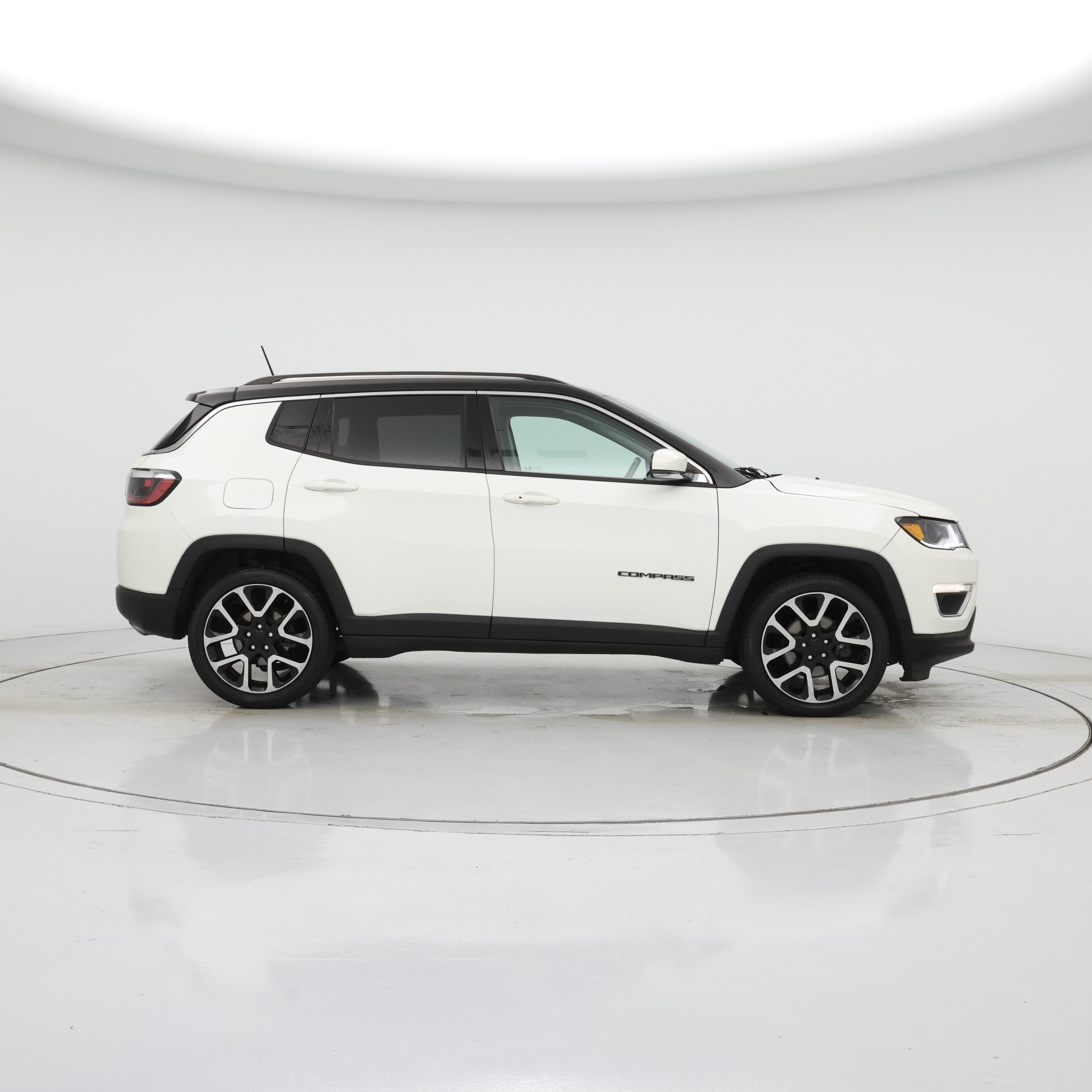 Thumbnail: 2018 Jeep Compass - 7