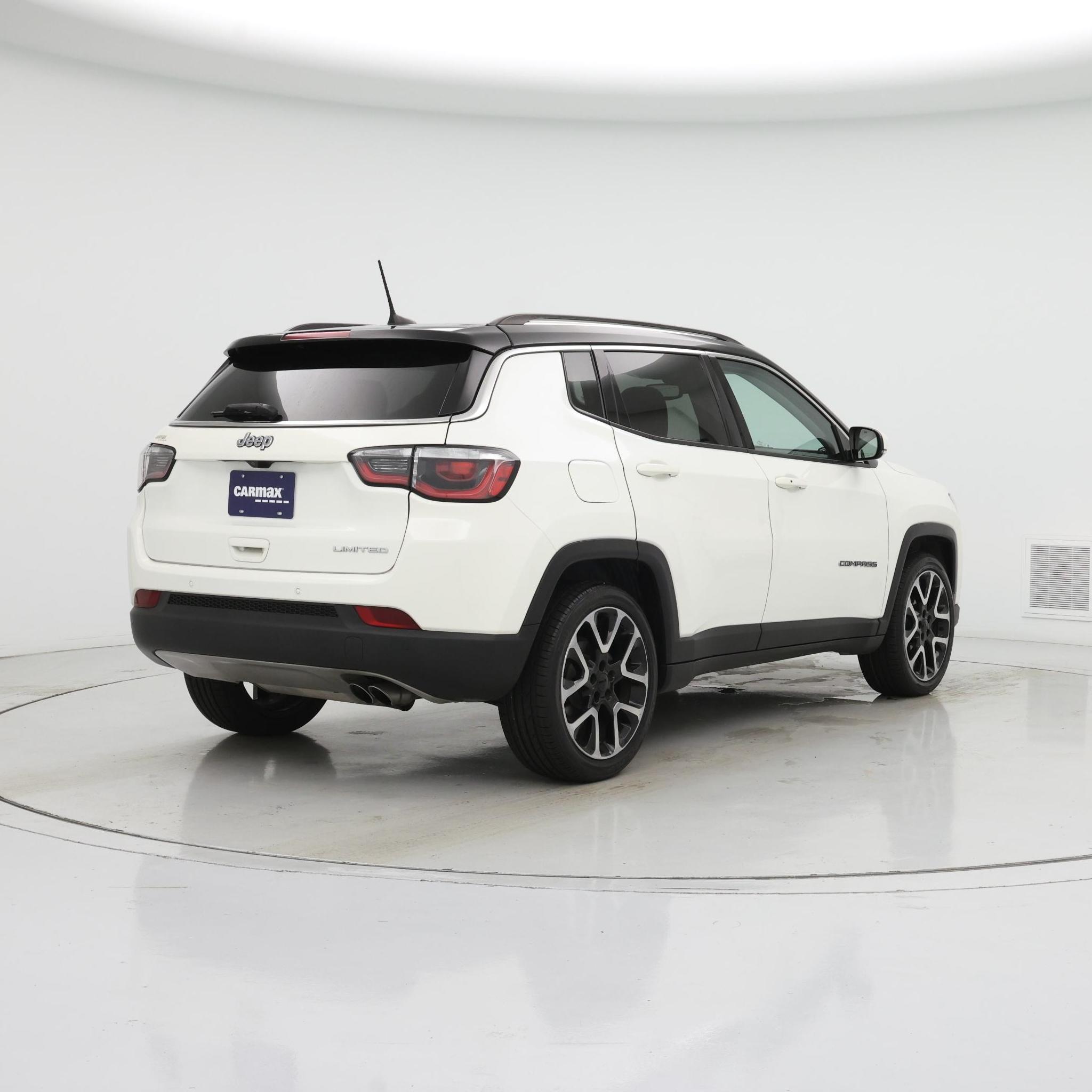 Thumbnail: 2018 Jeep Compass - 8