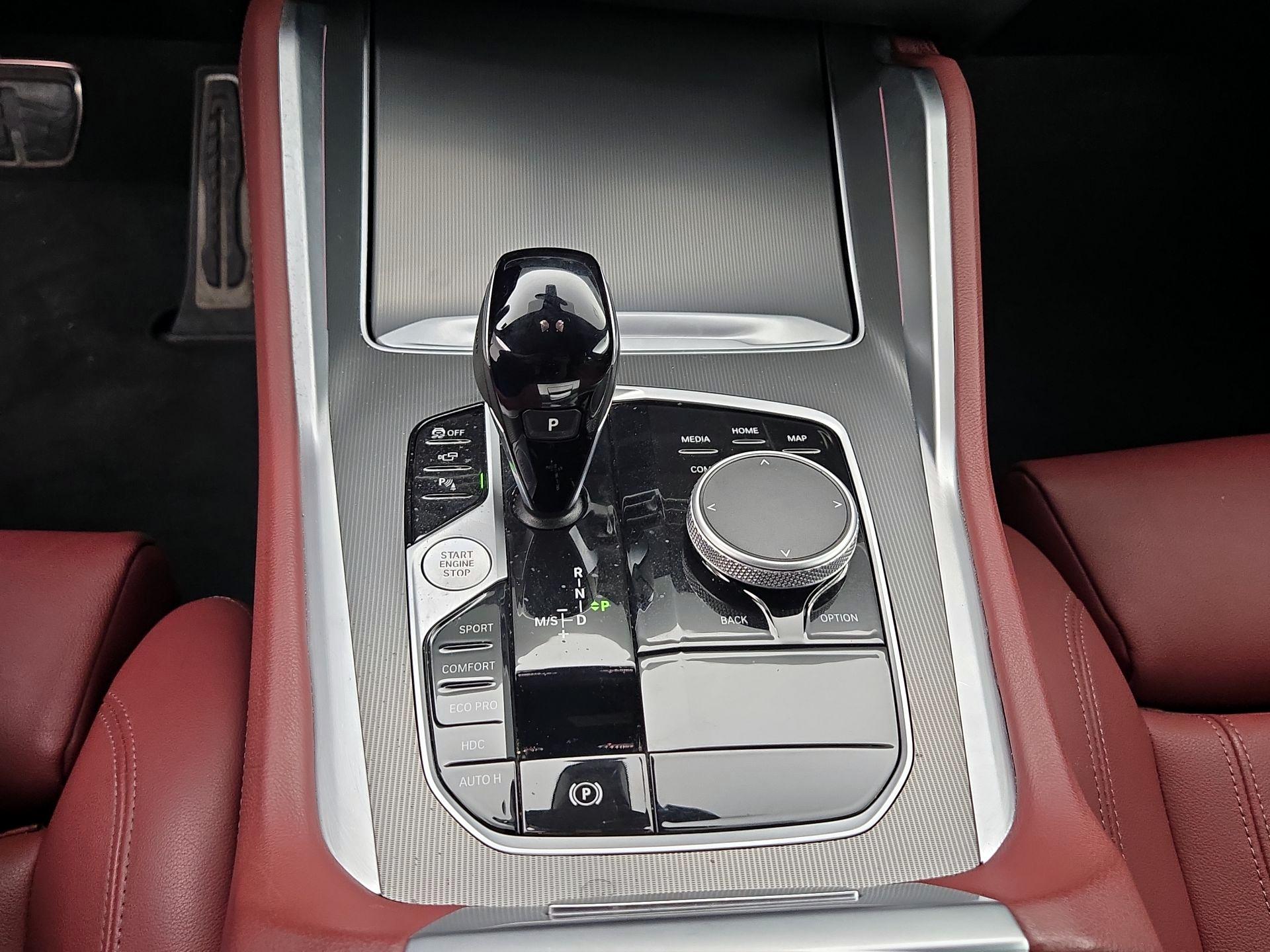 Thumbnail: 2022 BMW X6 - 18