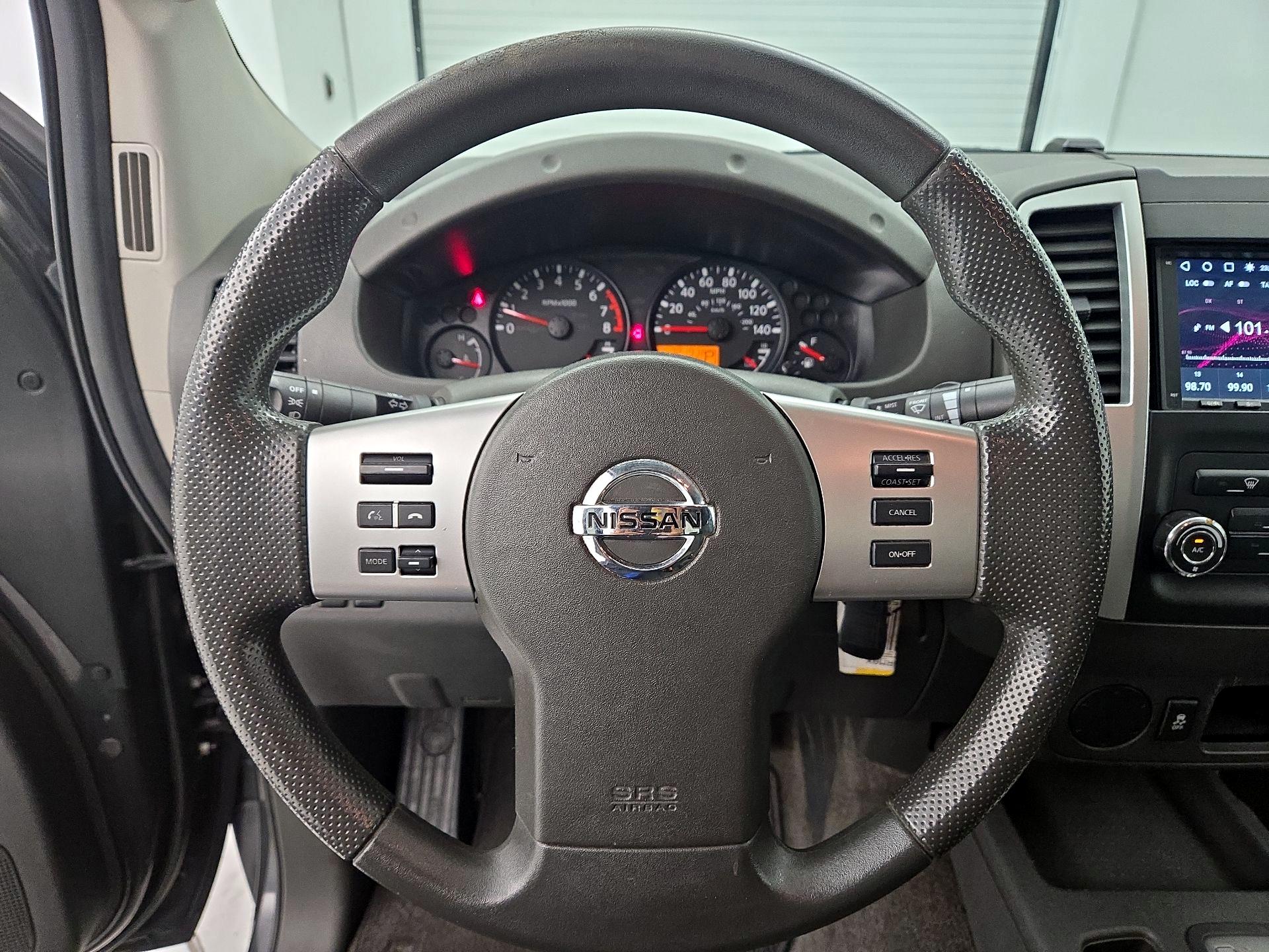 Thumbnail: 2015 Nissan Frontier - 10