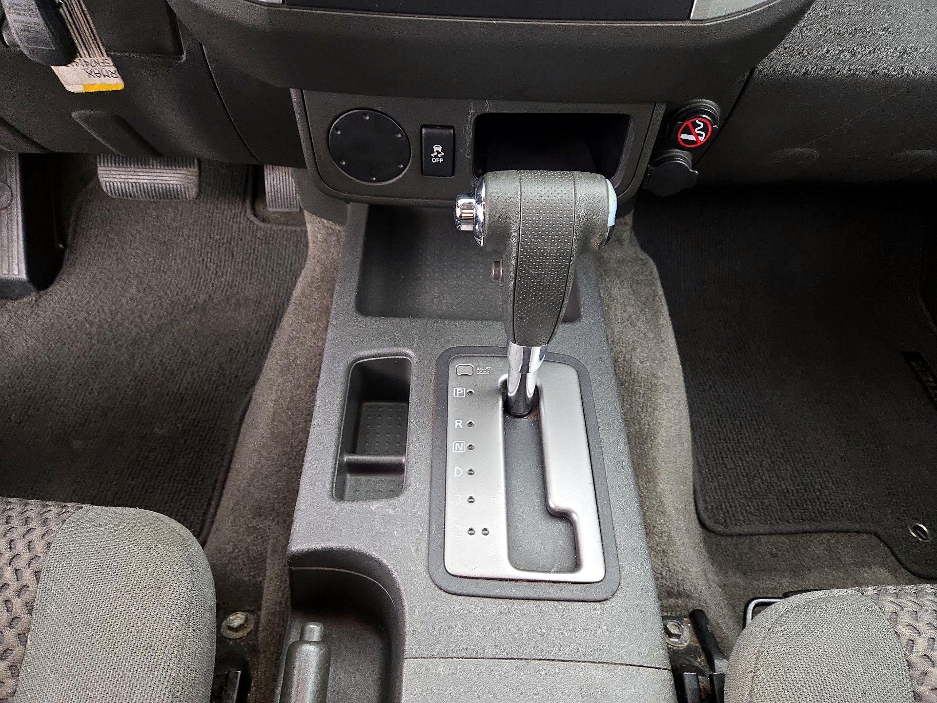 Thumbnail: 2015 Nissan Frontier - 17
