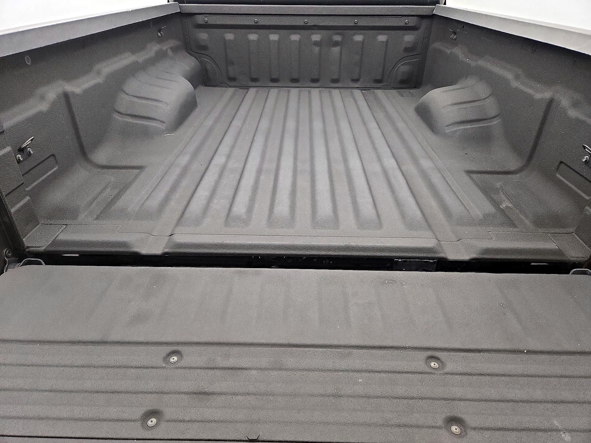 Thumbnail: 2015 Nissan Frontier - 20