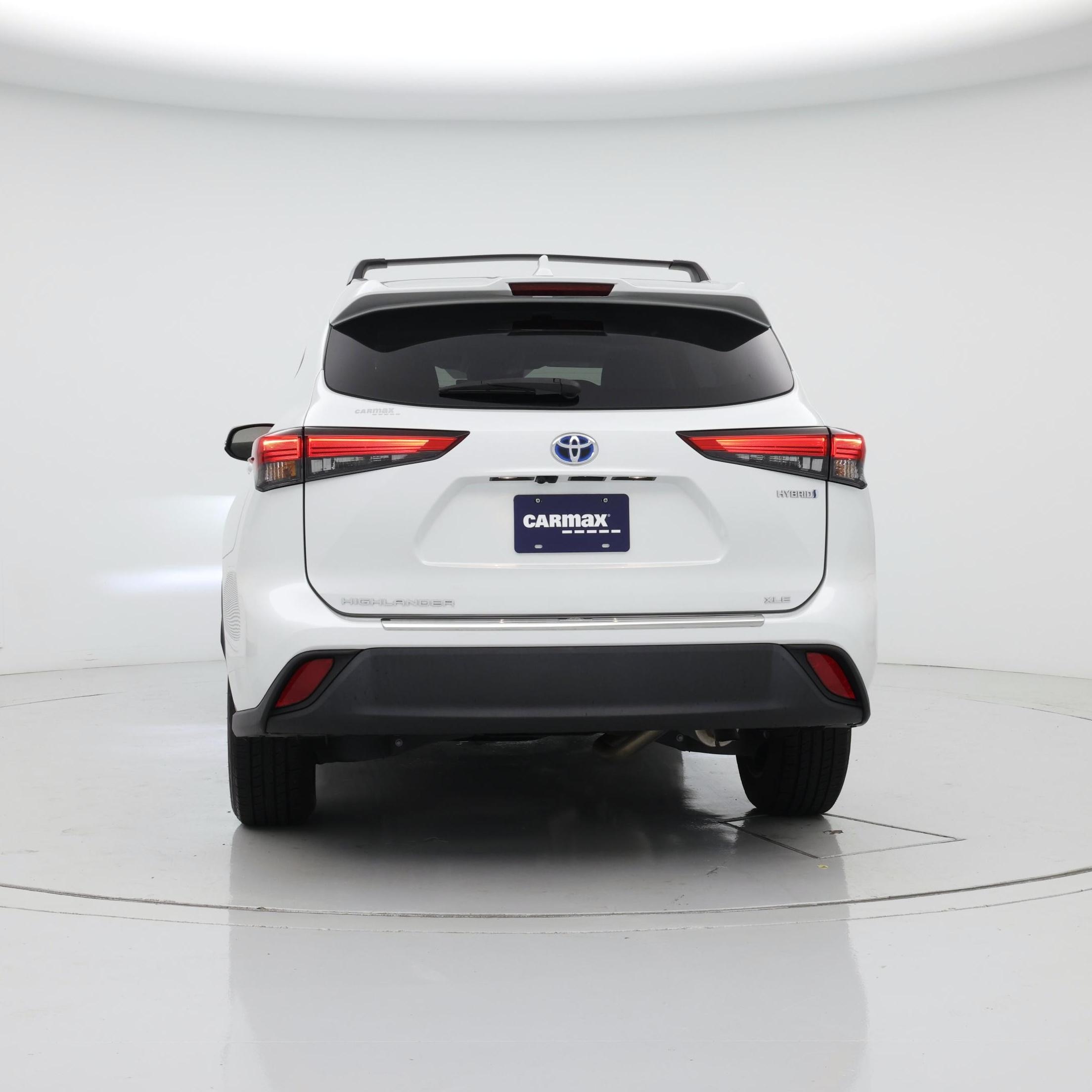 Thumbnail: 2022 Toyota Highlander - 6