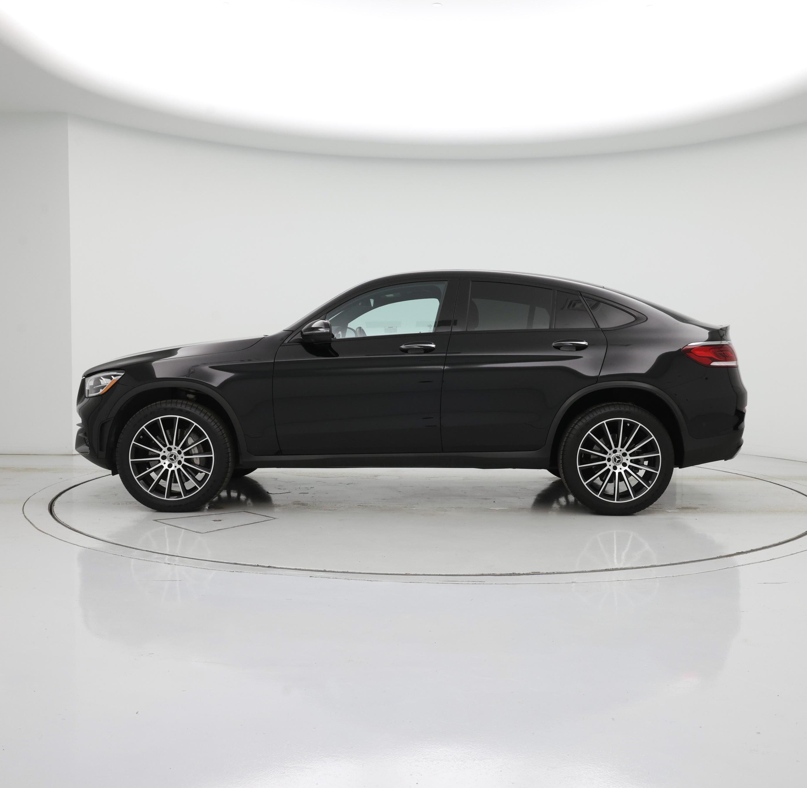Thumbnail: 2022 Mercedes-Benz GLC - 3