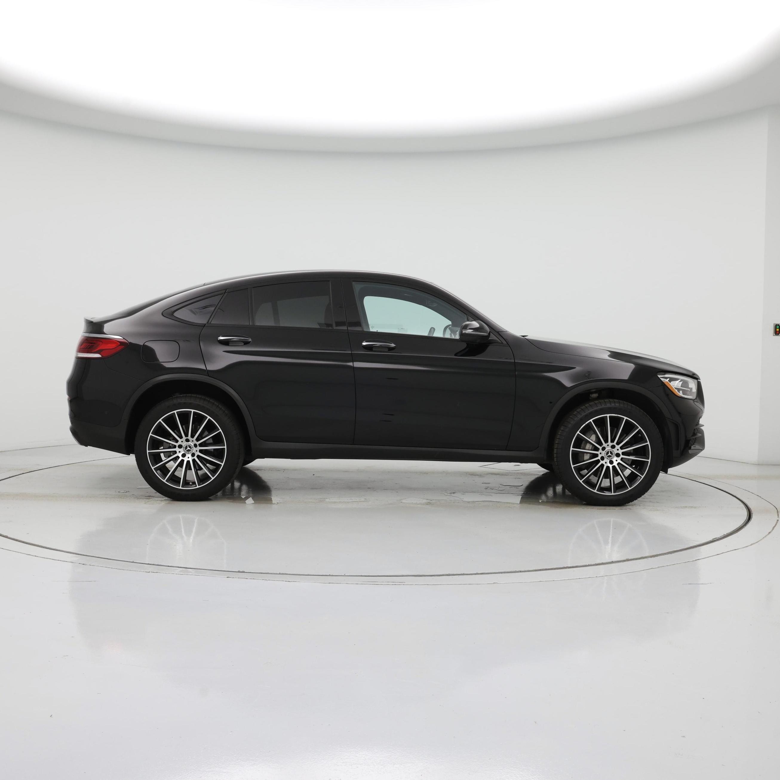 Thumbnail: 2022 Mercedes-Benz GLC - 7