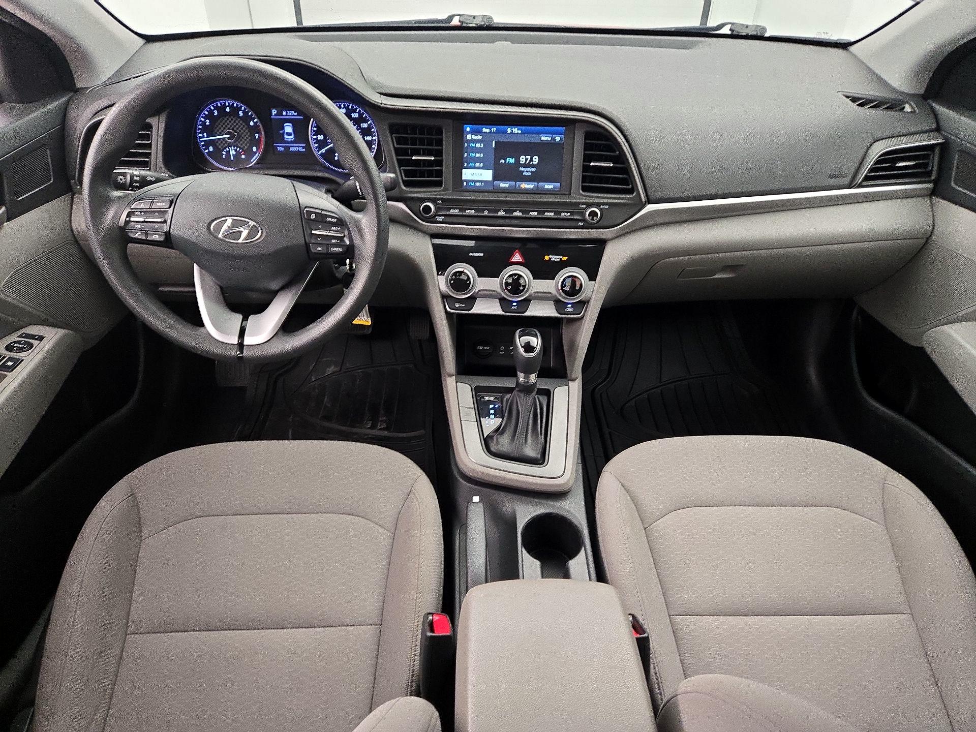 Thumbnail: 2019 Hyundai Elantra - 9