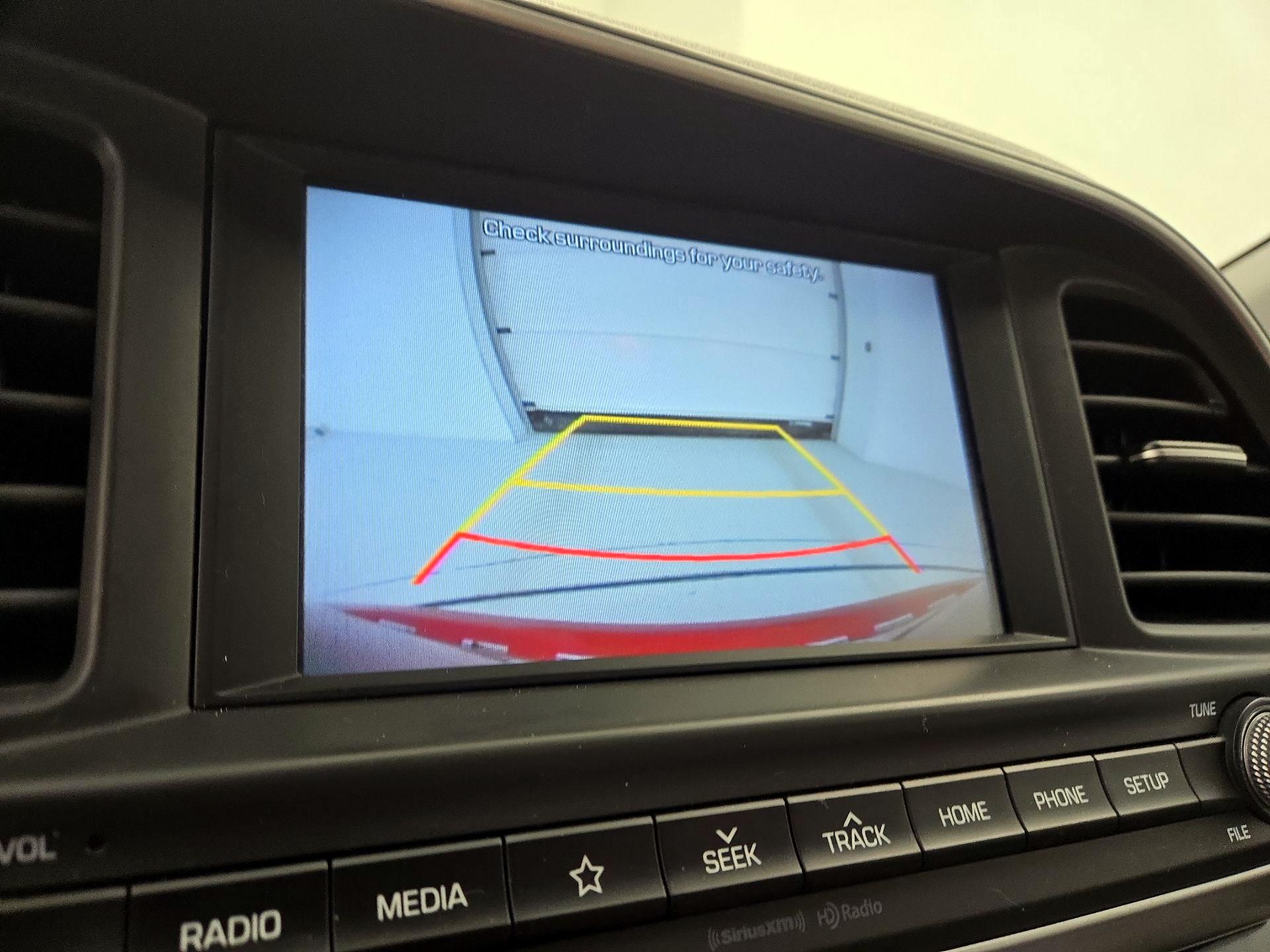 Thumbnail: 2019 Hyundai Elantra - 14