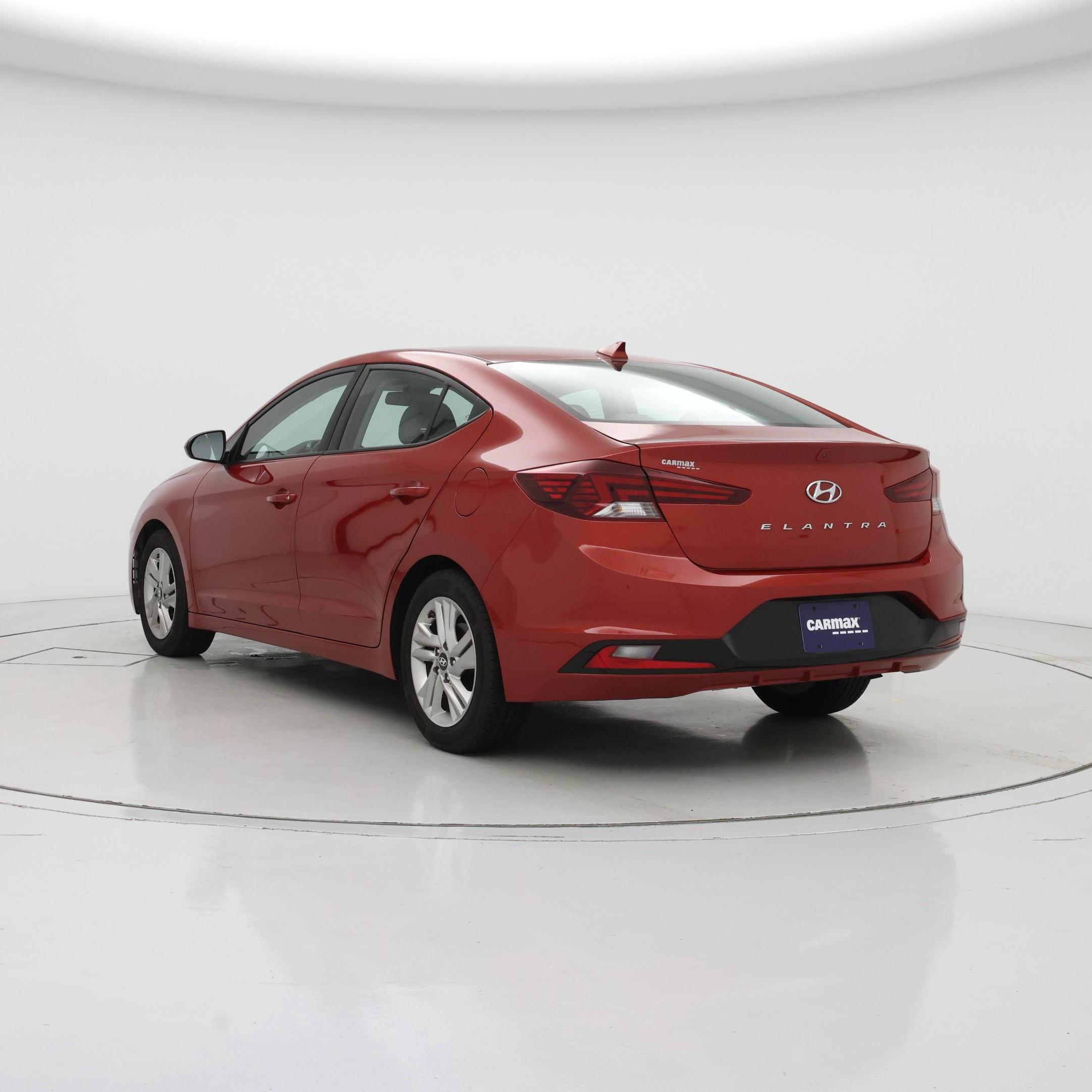 Thumbnail: 2019 Hyundai Elantra - 2