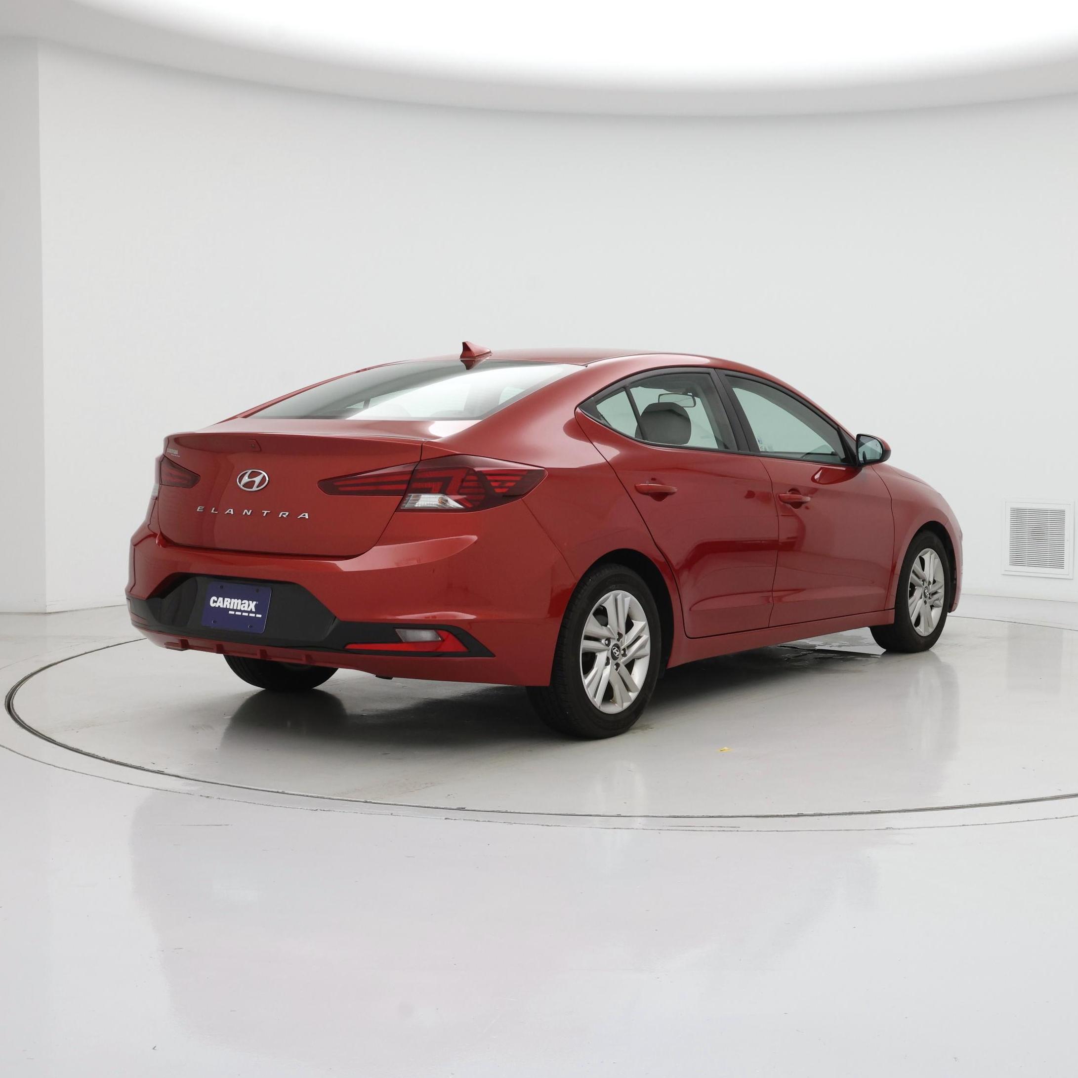 Thumbnail: 2019 Hyundai Elantra - 8