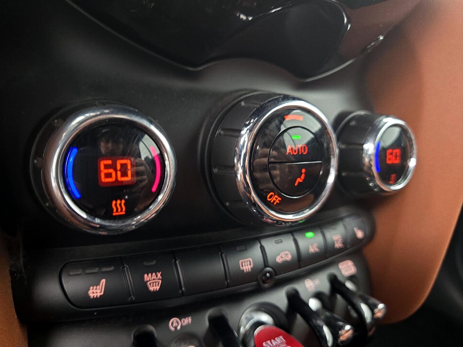 Thumbnail: 2020 MINI Cooper - 16