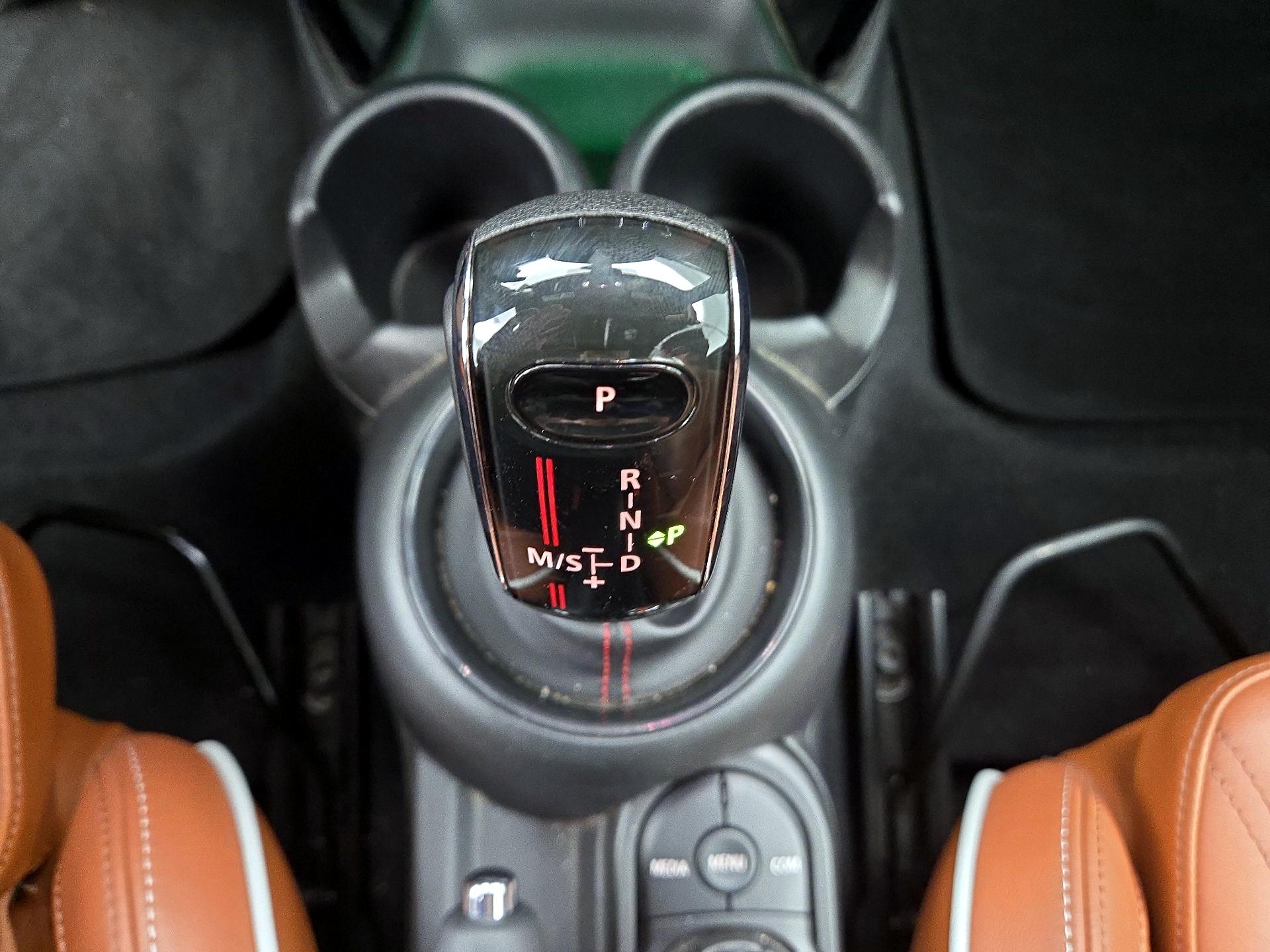 Thumbnail: 2020 MINI Cooper - 17