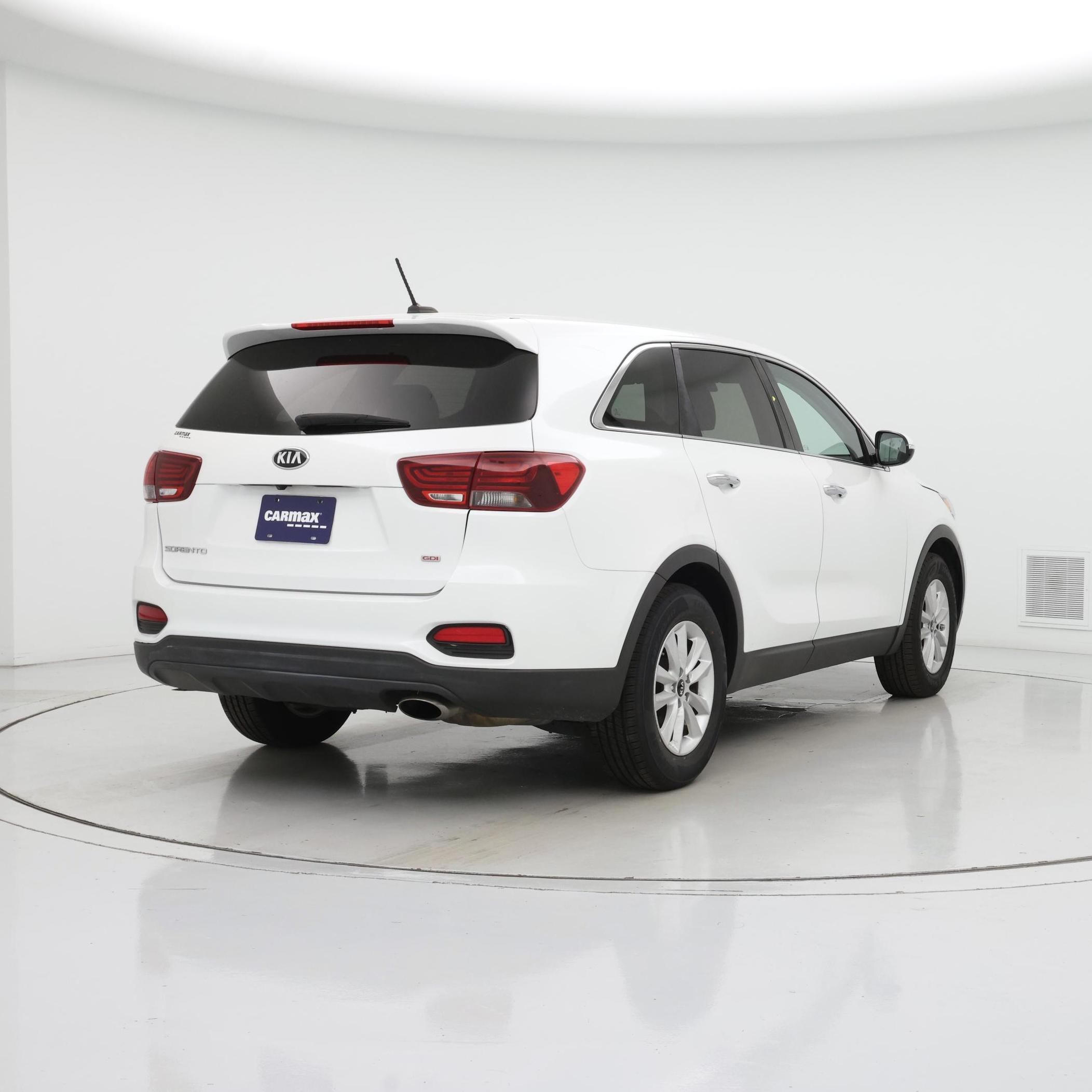 Thumbnail: 2019 Kia Sorento - 8