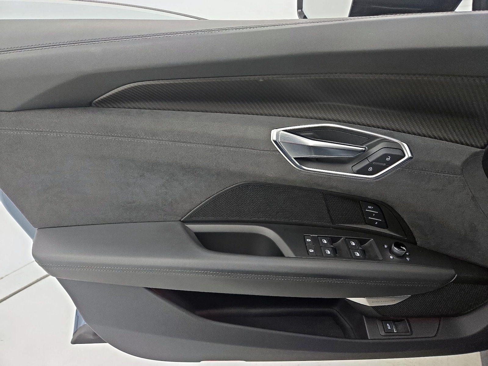 2023 Audi e-tron GT Prestige - Photo 13