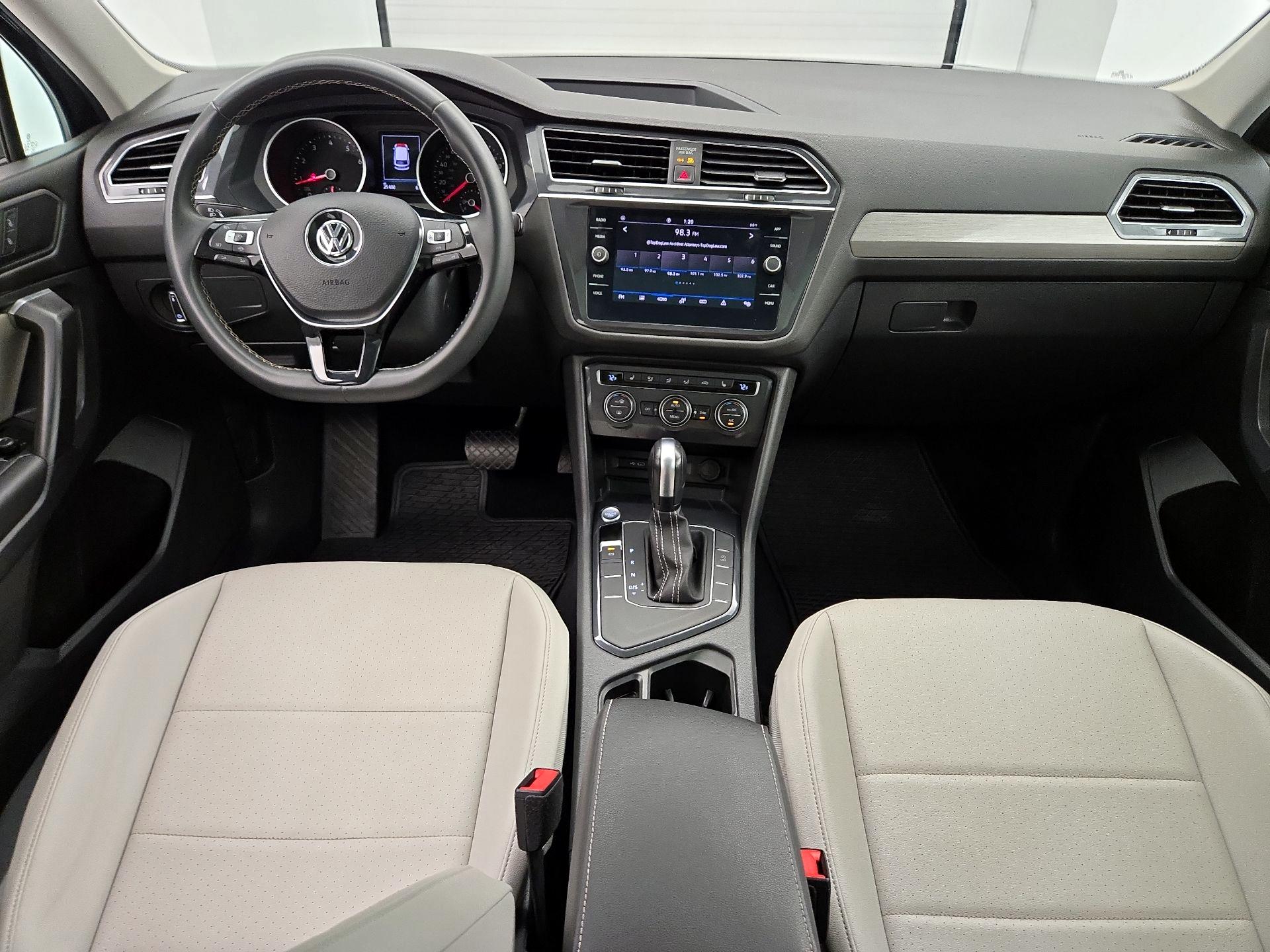 Thumbnail: 2021 Volkswagen Tiguan - 9