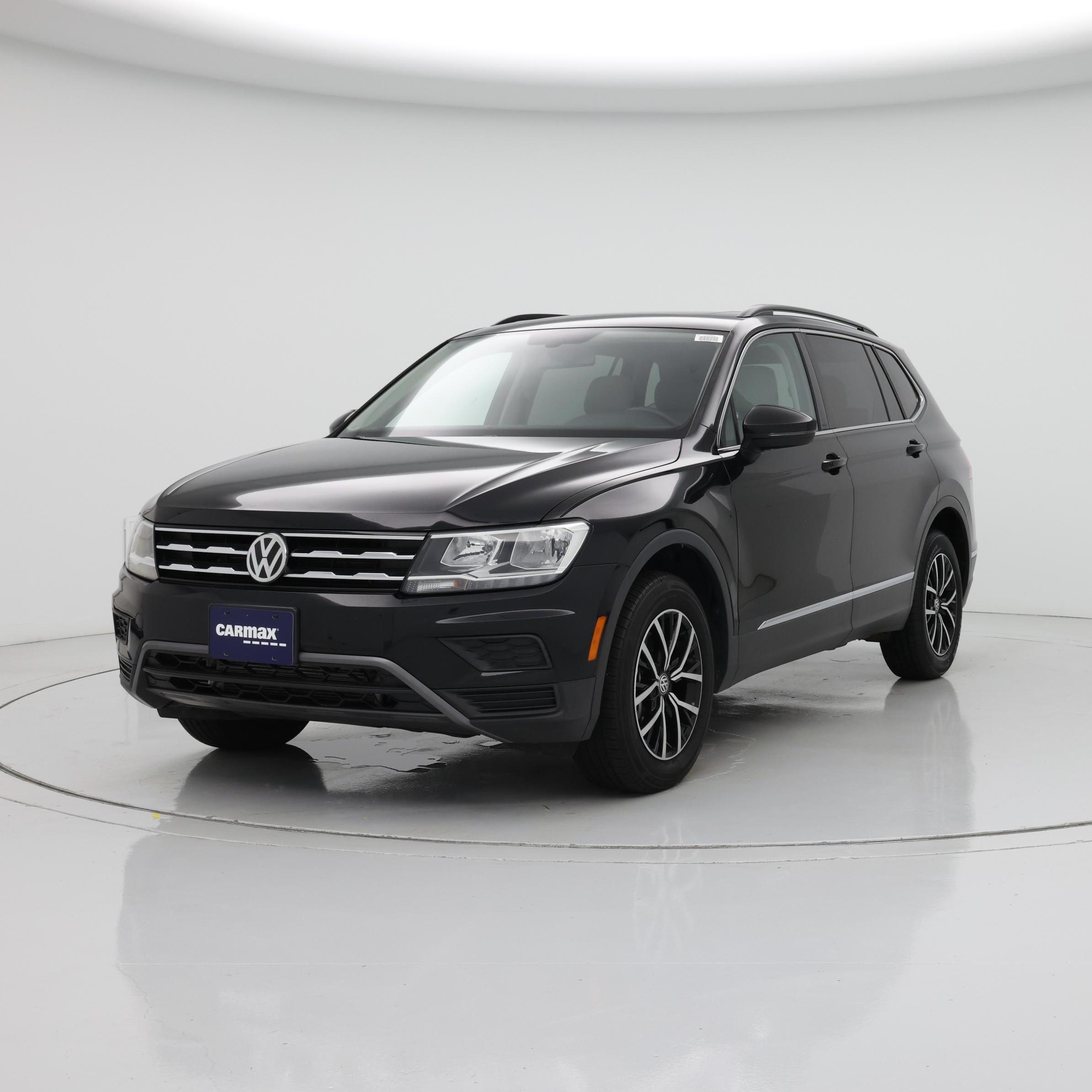 Thumbnail: 2021 Volkswagen Tiguan - 4