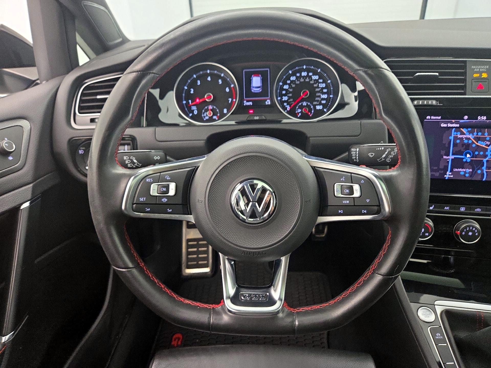 Thumbnail: 2021 Volkswagen Golf - 10