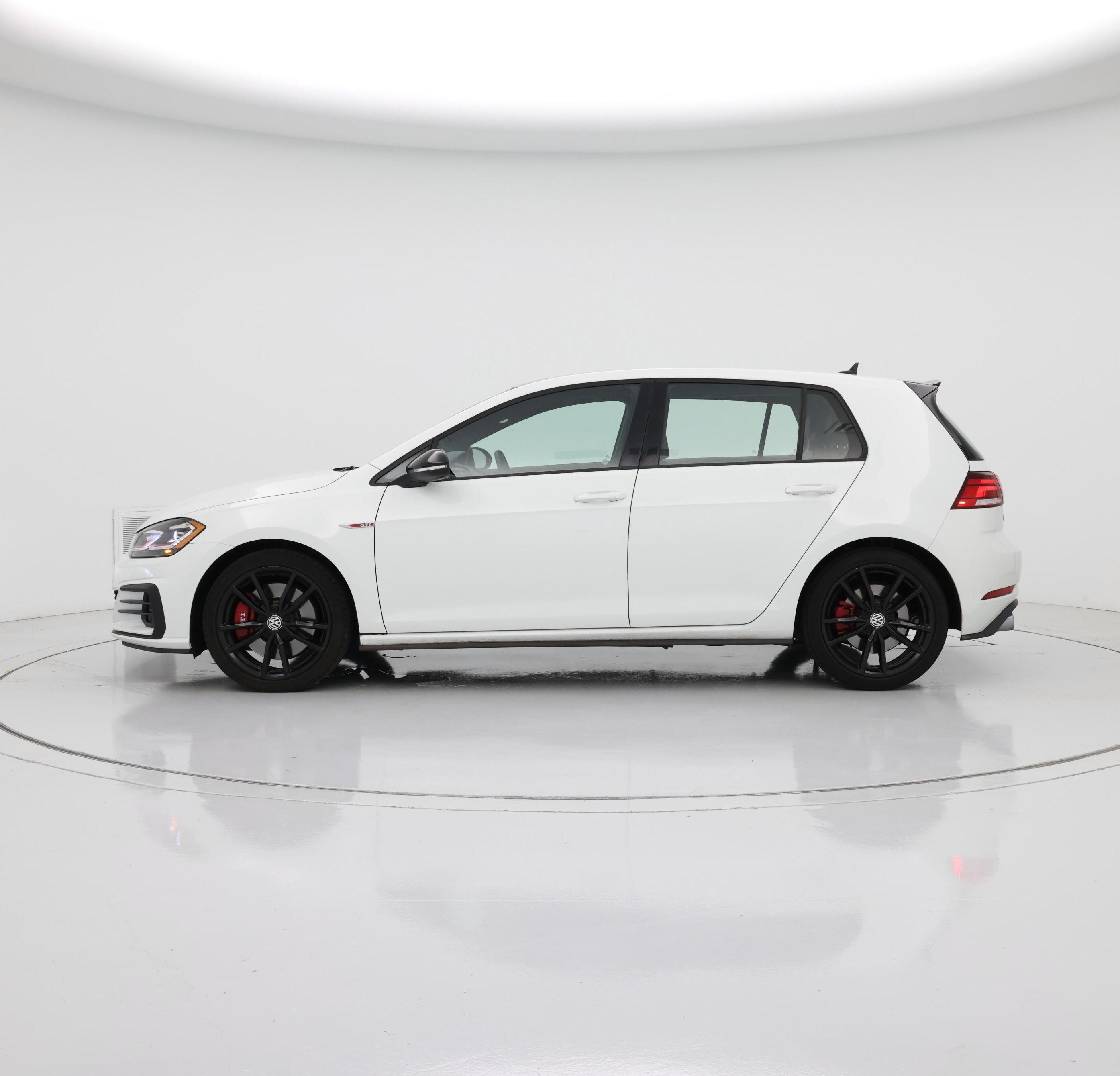 Thumbnail: 2021 Volkswagen Golf - 3