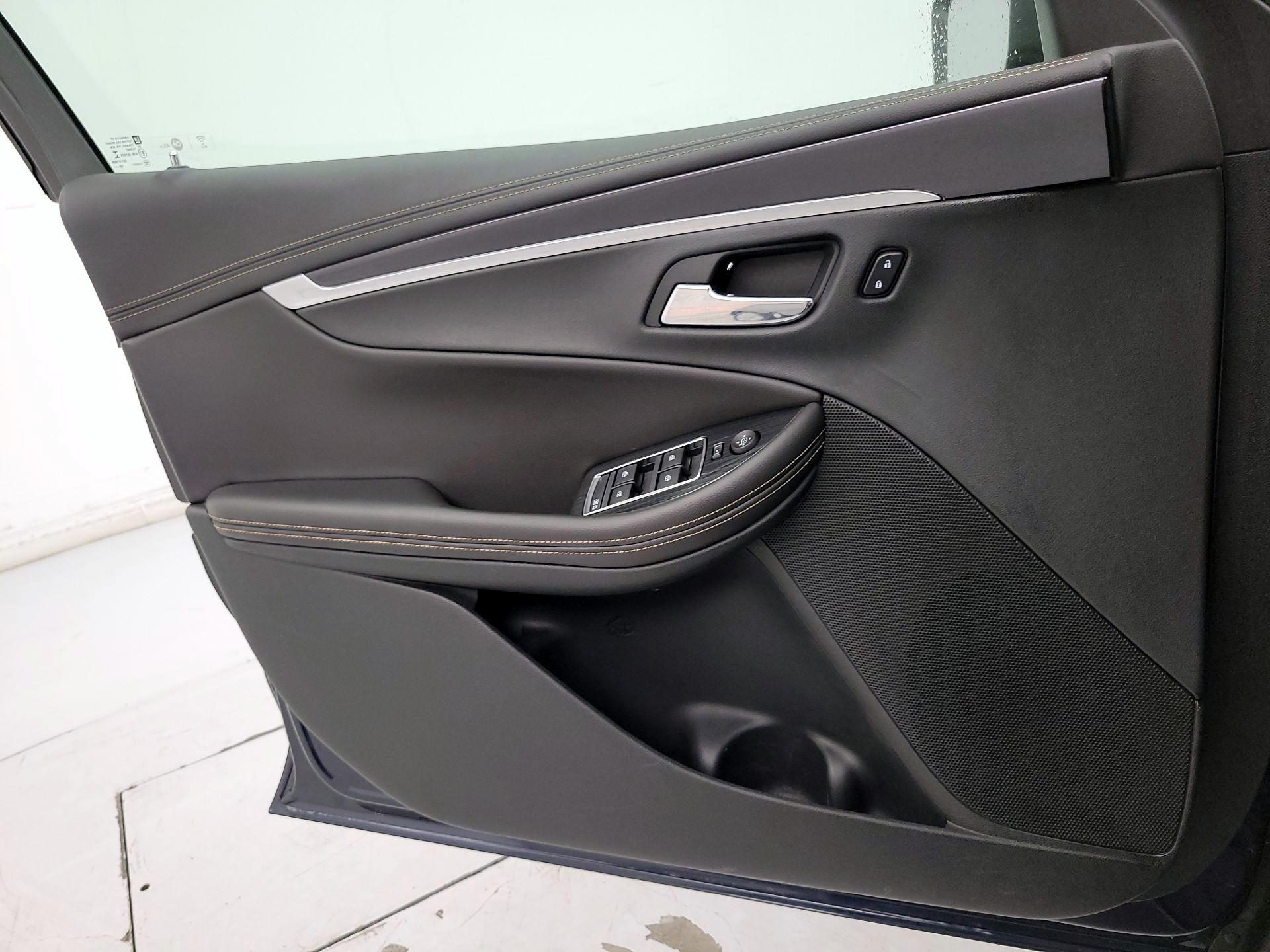 Thumbnail: 2016 Chevrolet Impala - 12