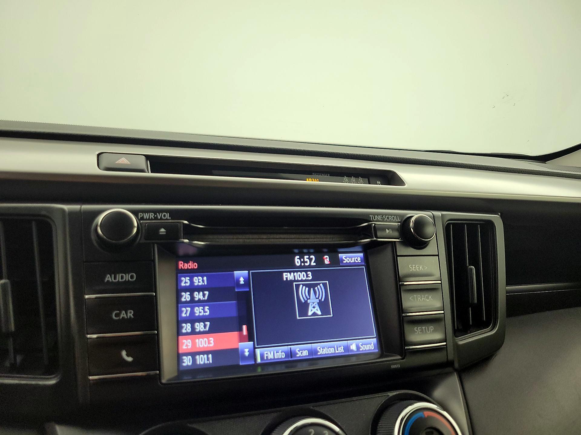 Thumbnail: 2017 Toyota RAV4 - 15