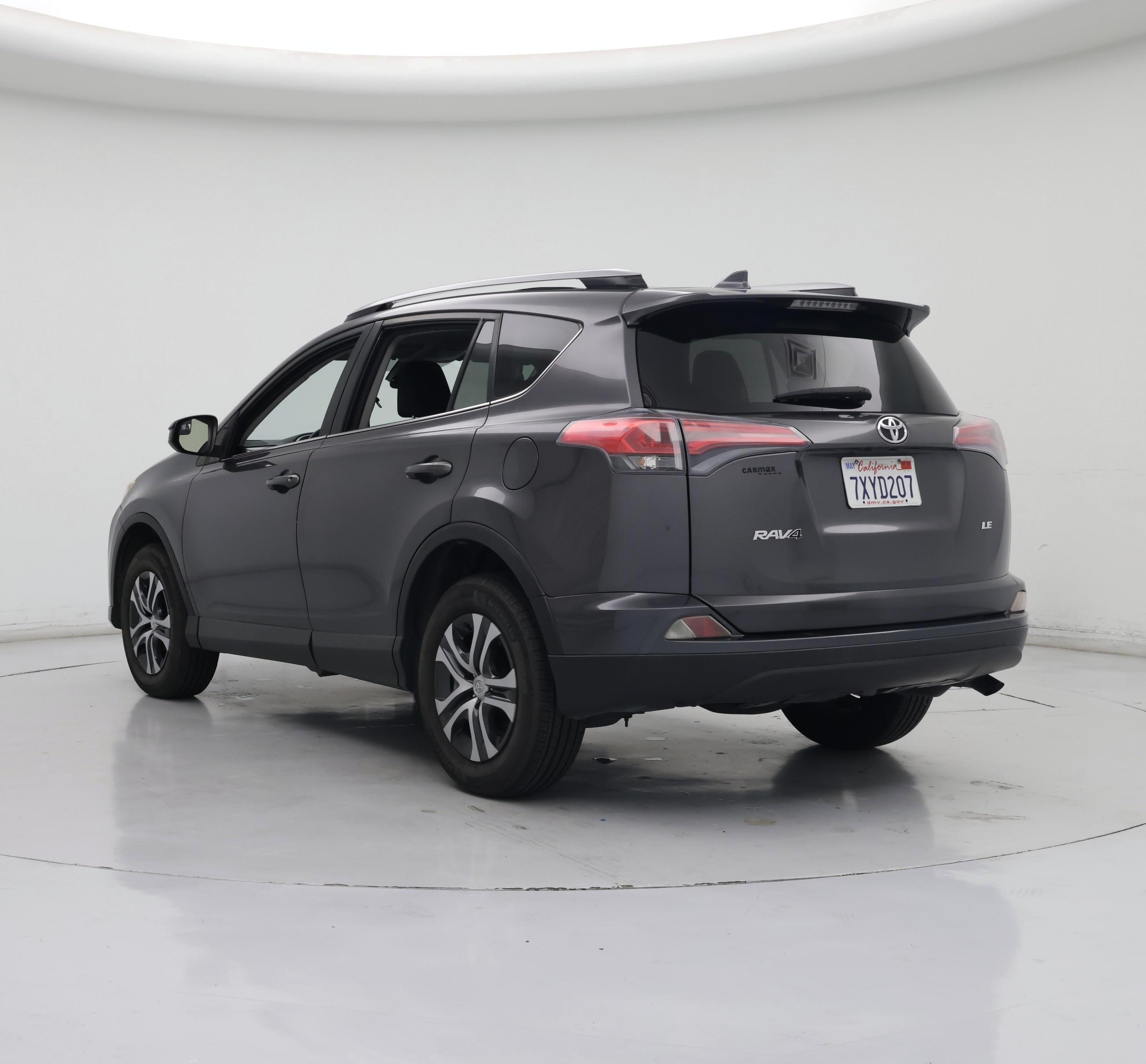 Thumbnail: 2017 Toyota RAV4 - 2