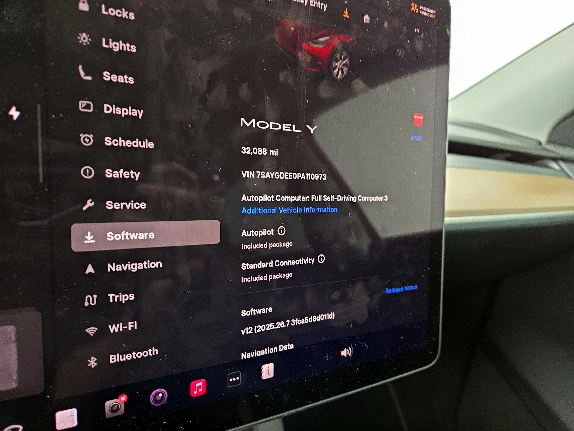 Thumbnail: 2023 Tesla Model Y - 13