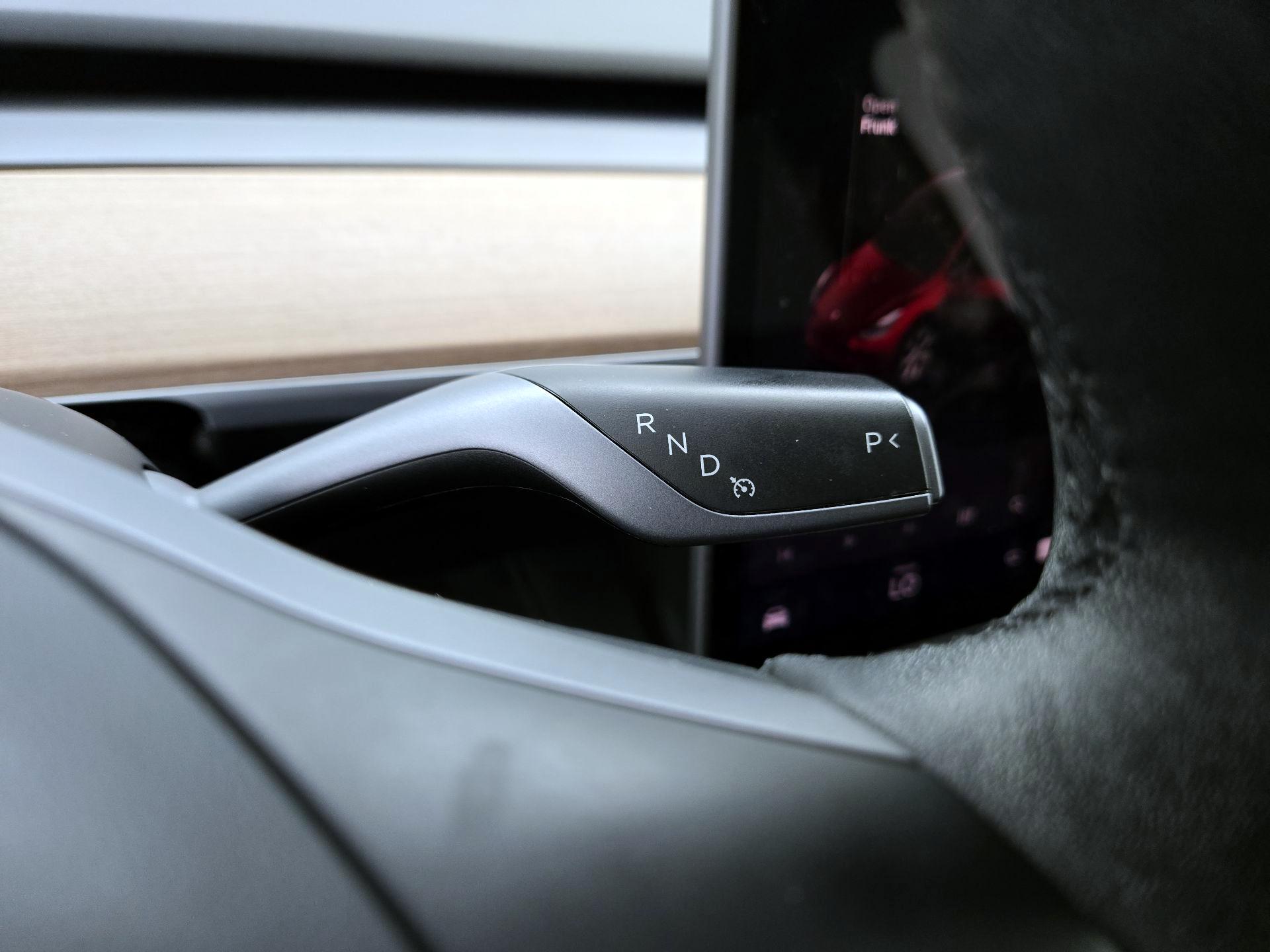 Thumbnail: 2023 Tesla Model Y - 17