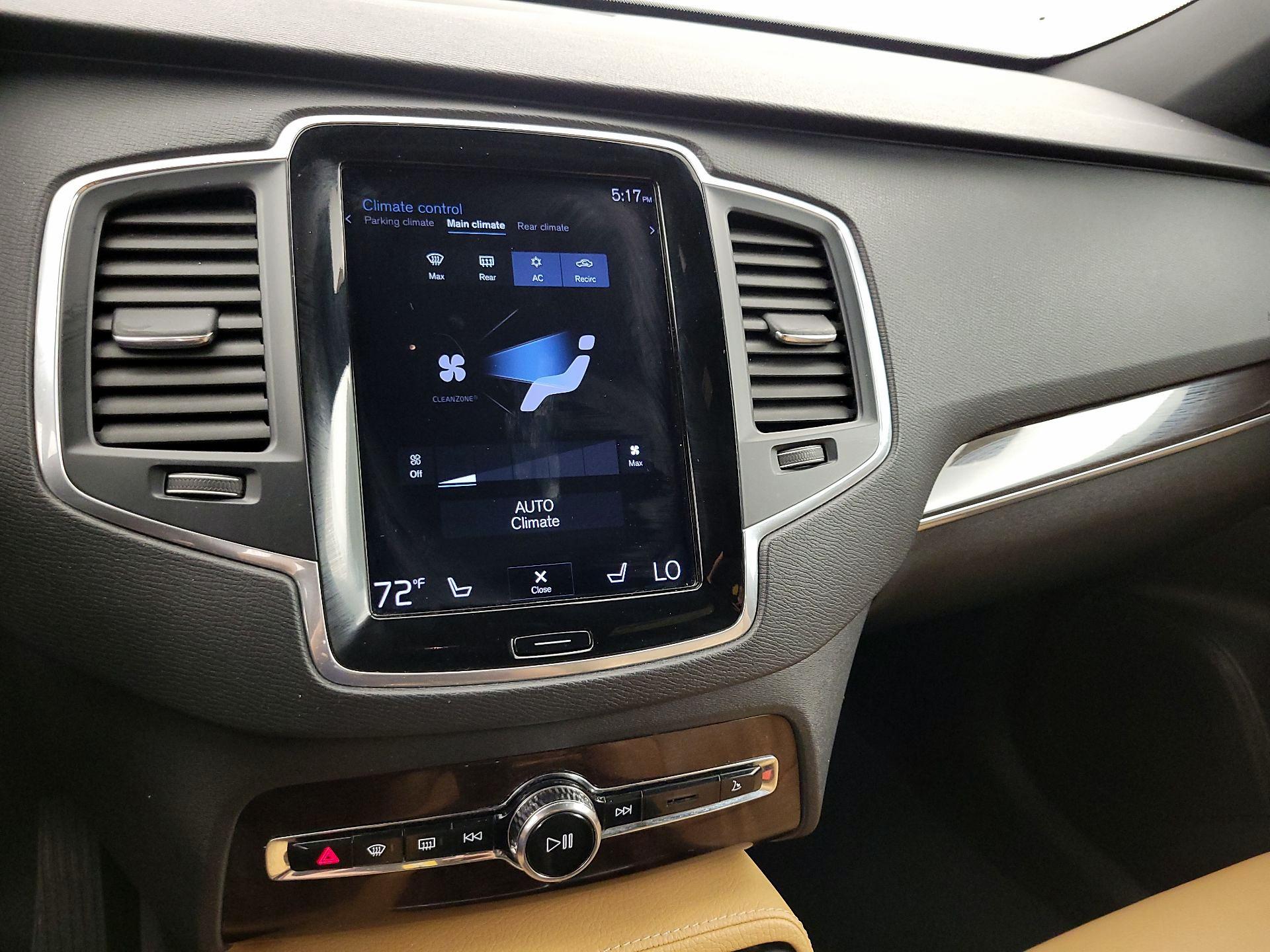 Thumbnail: 2019 Volvo XC90 - 17