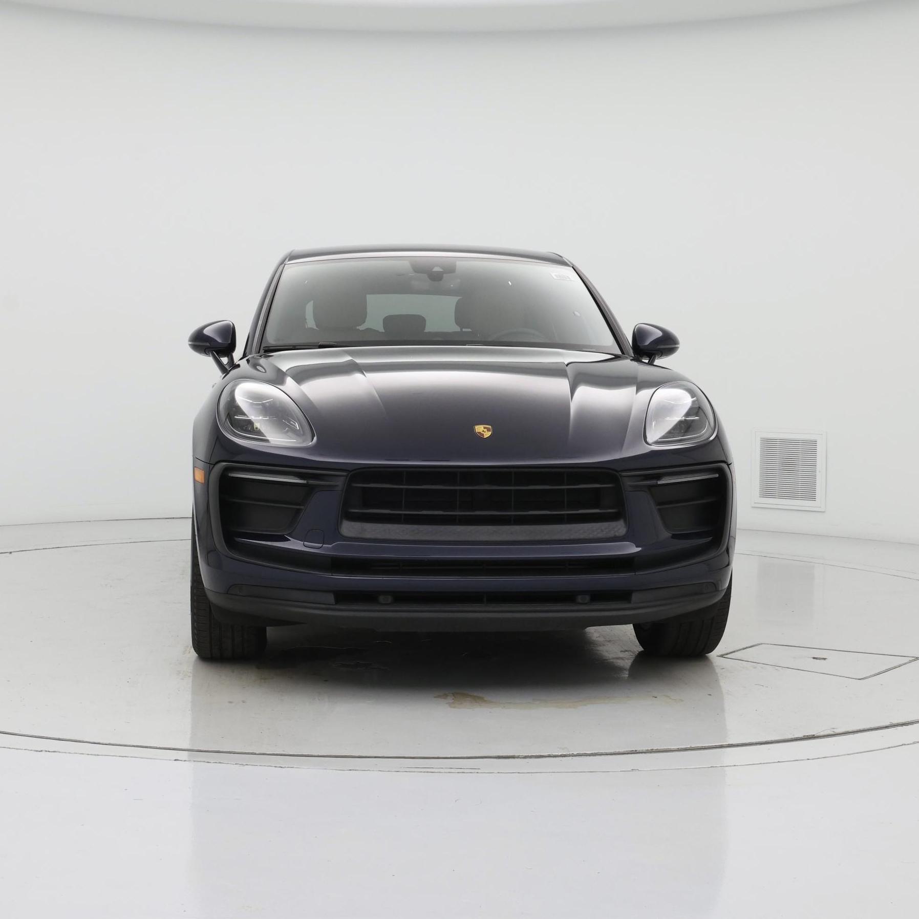 Thumbnail: 2022 Porsche Macan - 5