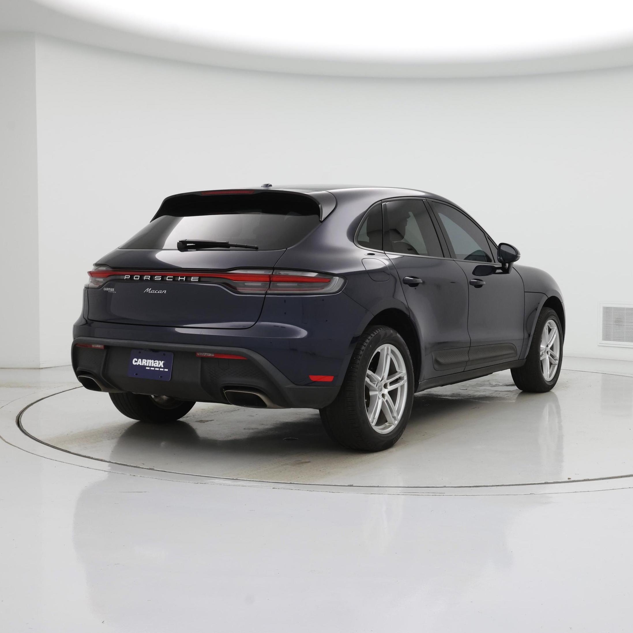 Thumbnail: 2022 Porsche Macan - 8