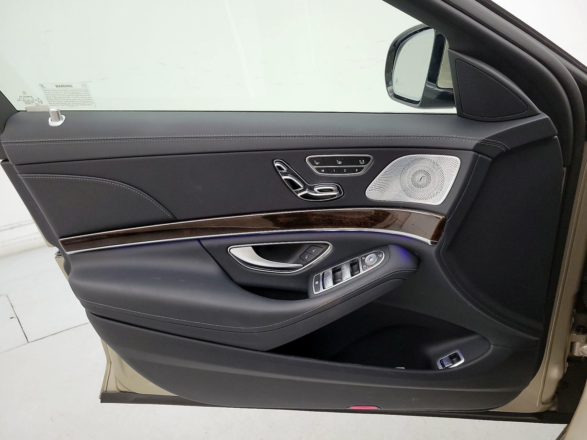 Thumbnail: 2019 Mercedes-Benz S-Class - 12