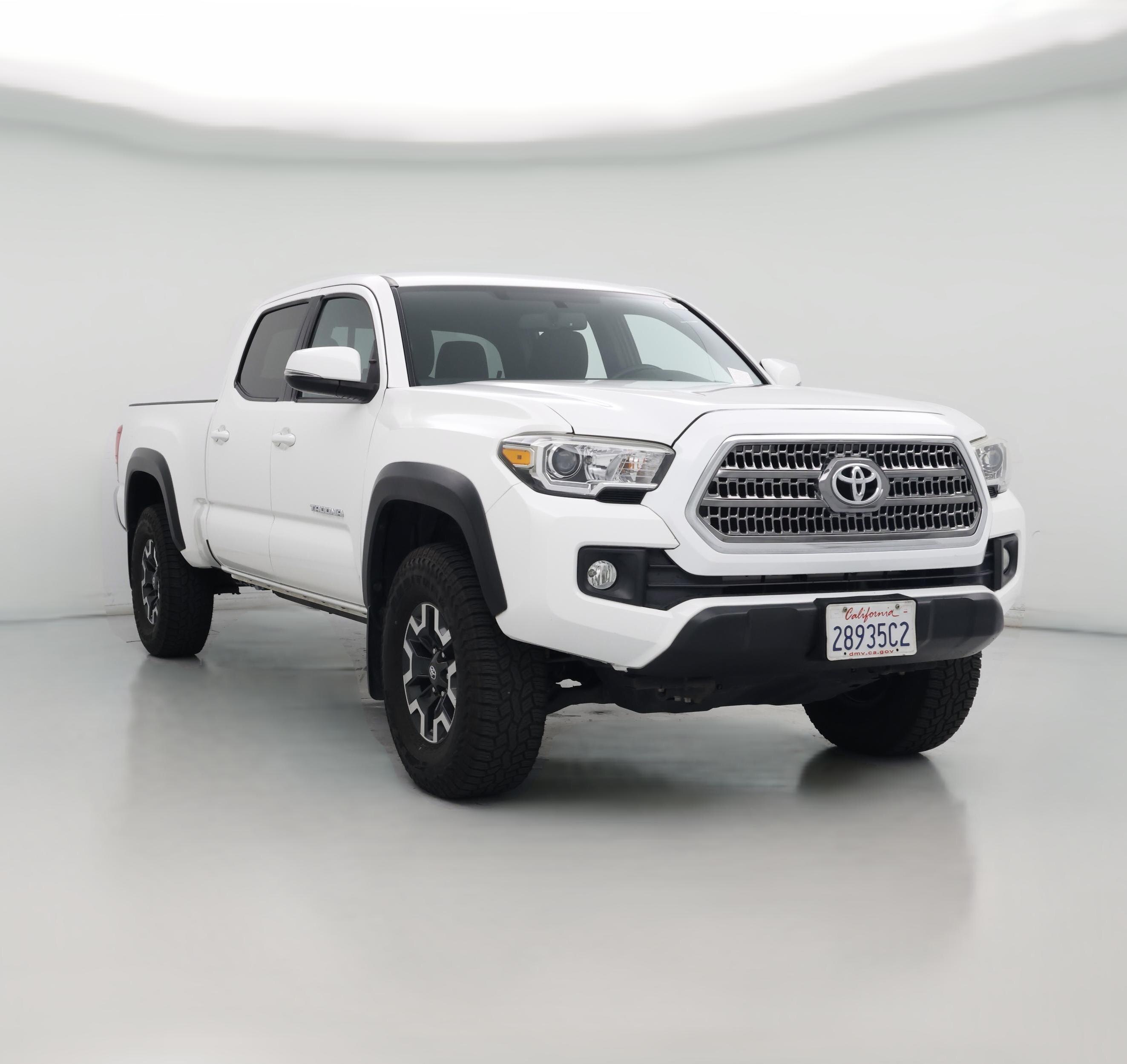 Thumbnail: 2016 Toyota Tacoma - 1