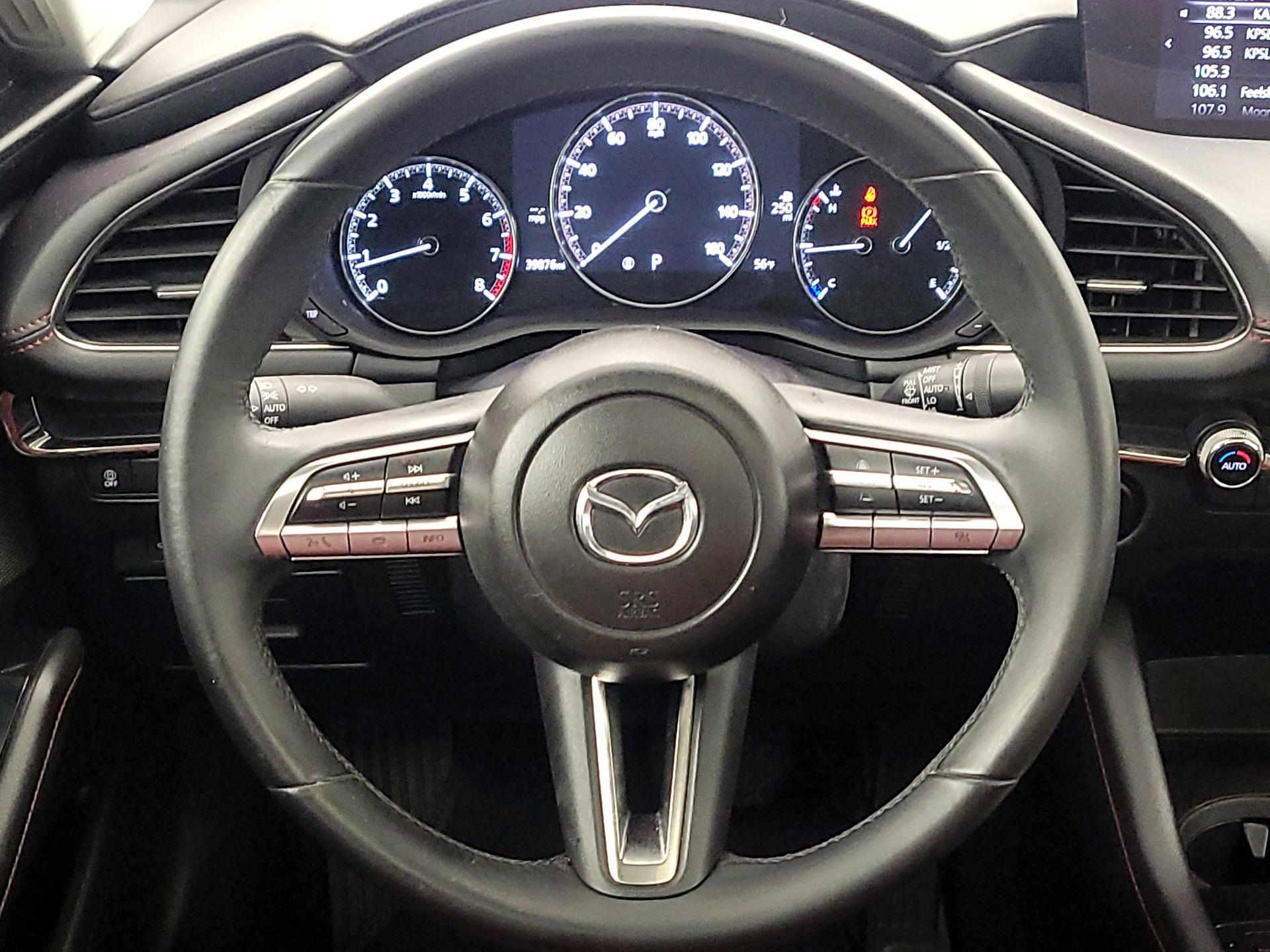 Thumbnail: 2022 Mazda Mazda3 - 10