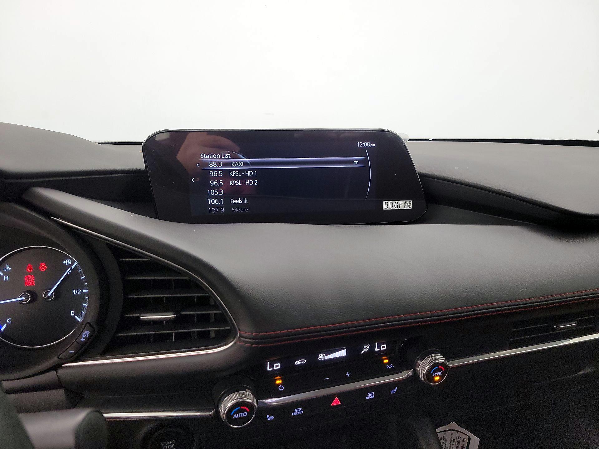 Thumbnail: 2022 Mazda Mazda3 - 15