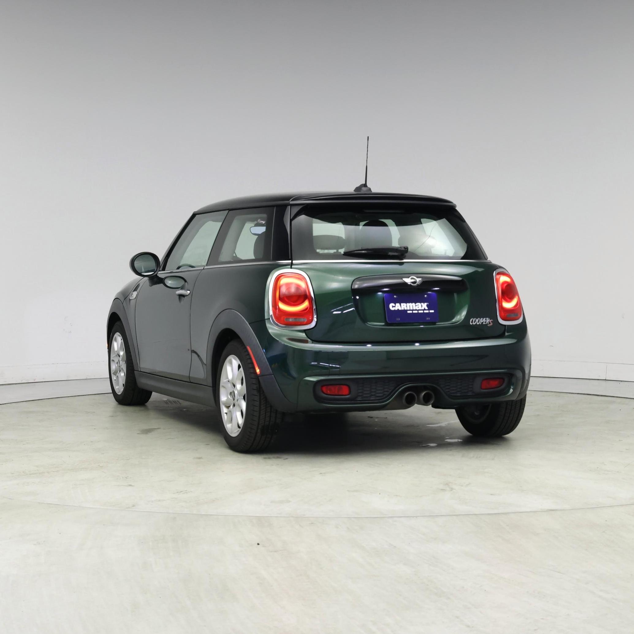 Thumbnail: 2015 MINI Cooper Hardtop - 2