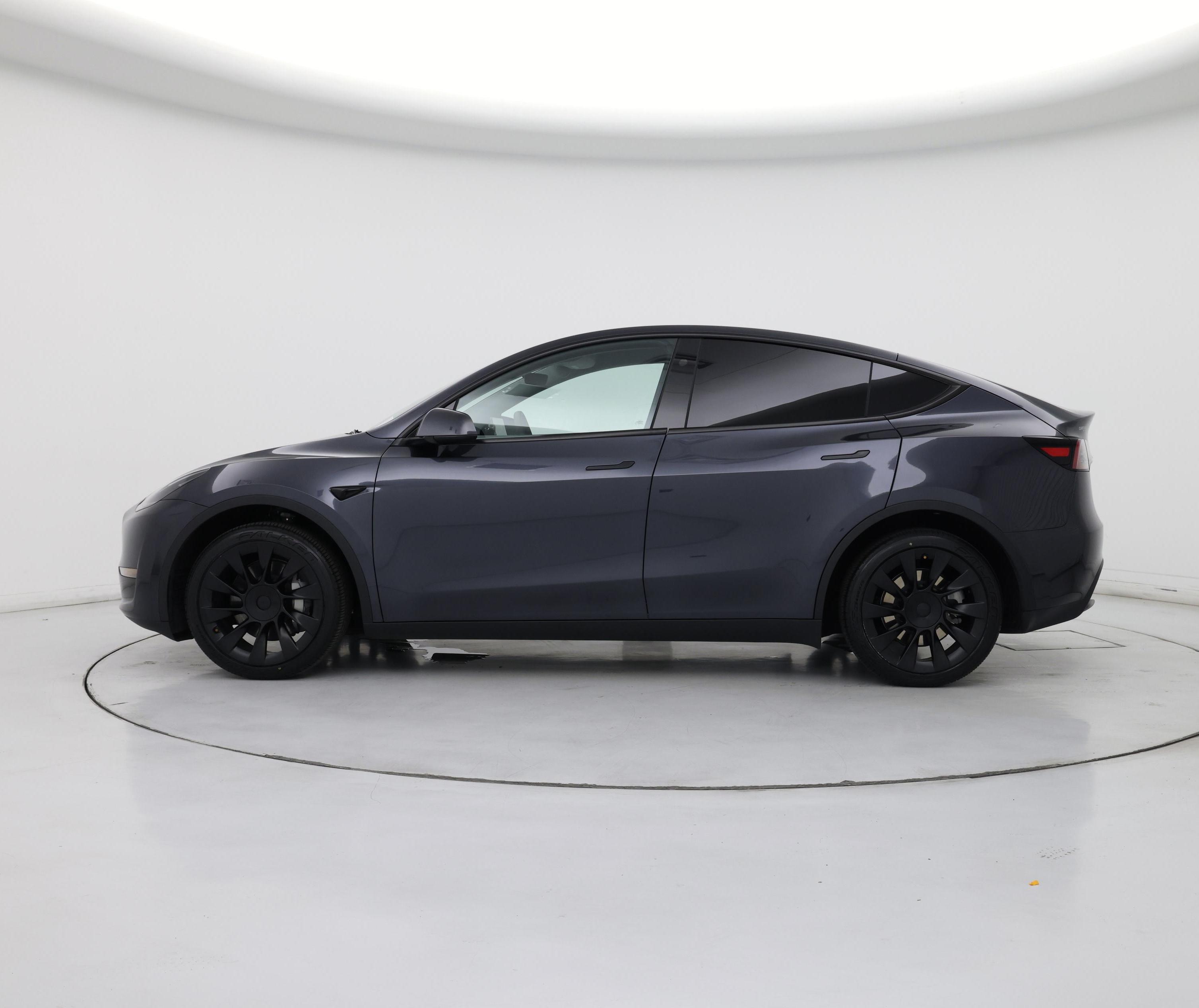 Thumbnail: 2024 Tesla Model Y - 3