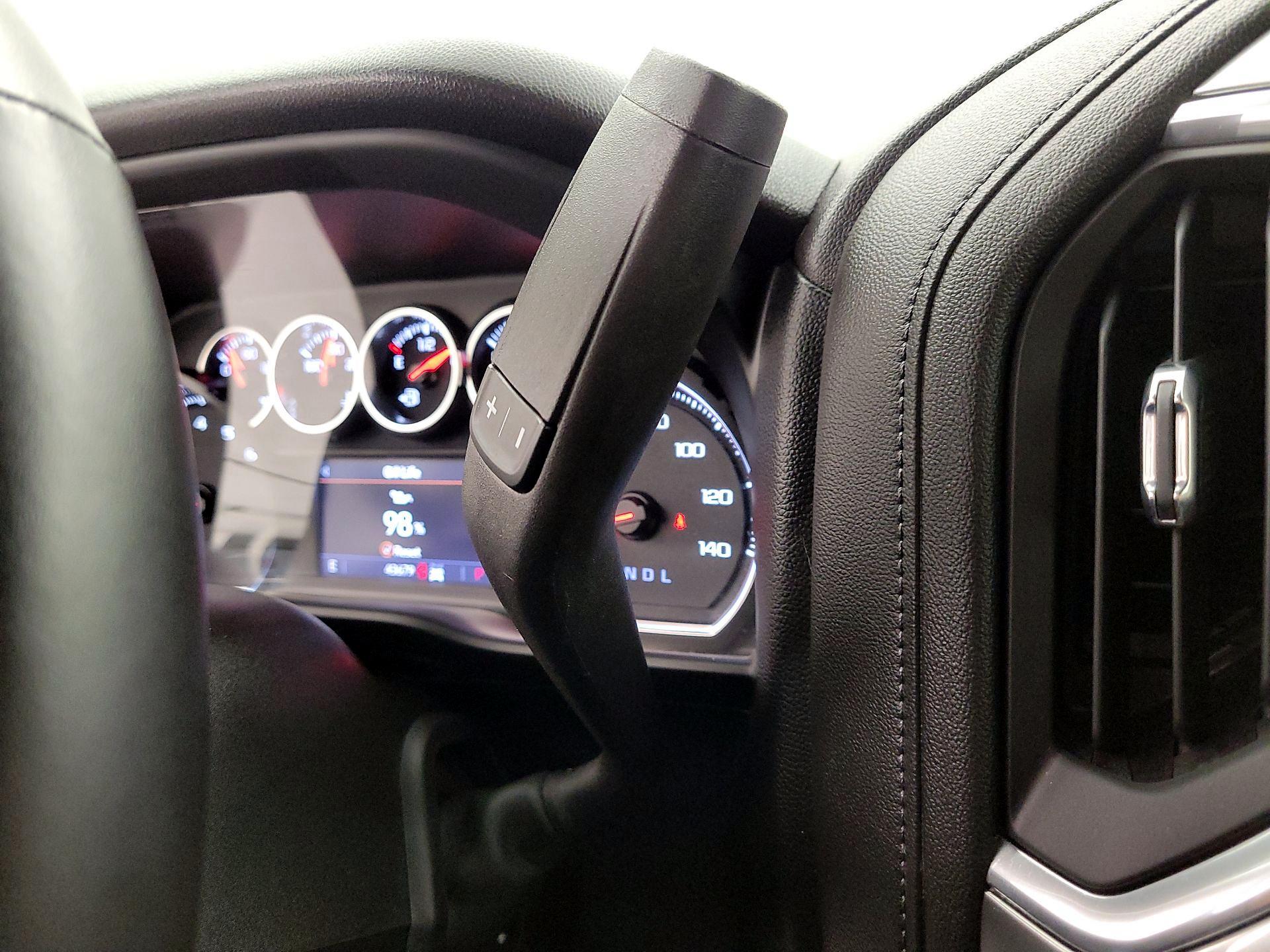 Thumbnail: 2022 Chevrolet Silverado 1500 - 17