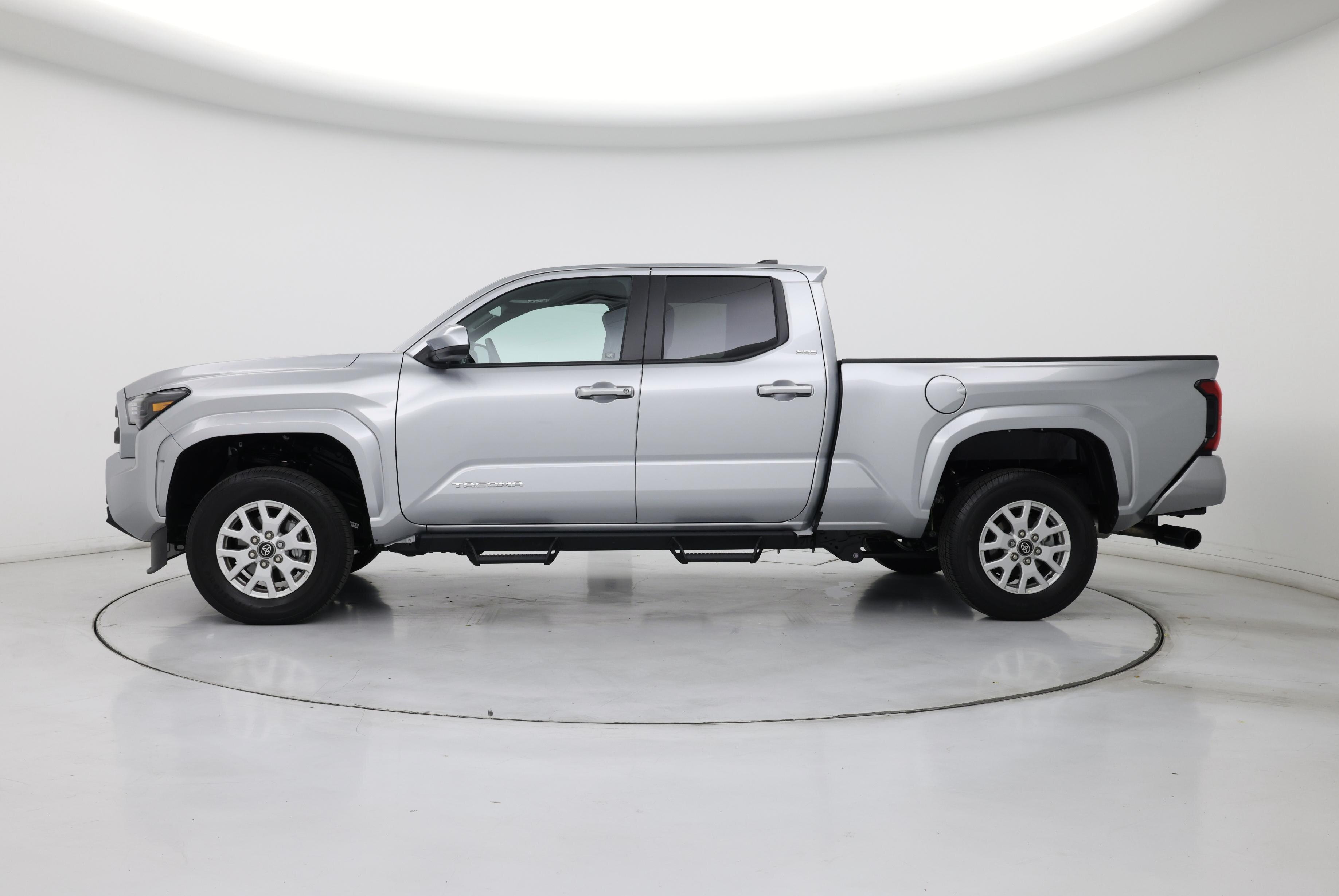 Thumbnail: 2025 Toyota Tacoma - 3