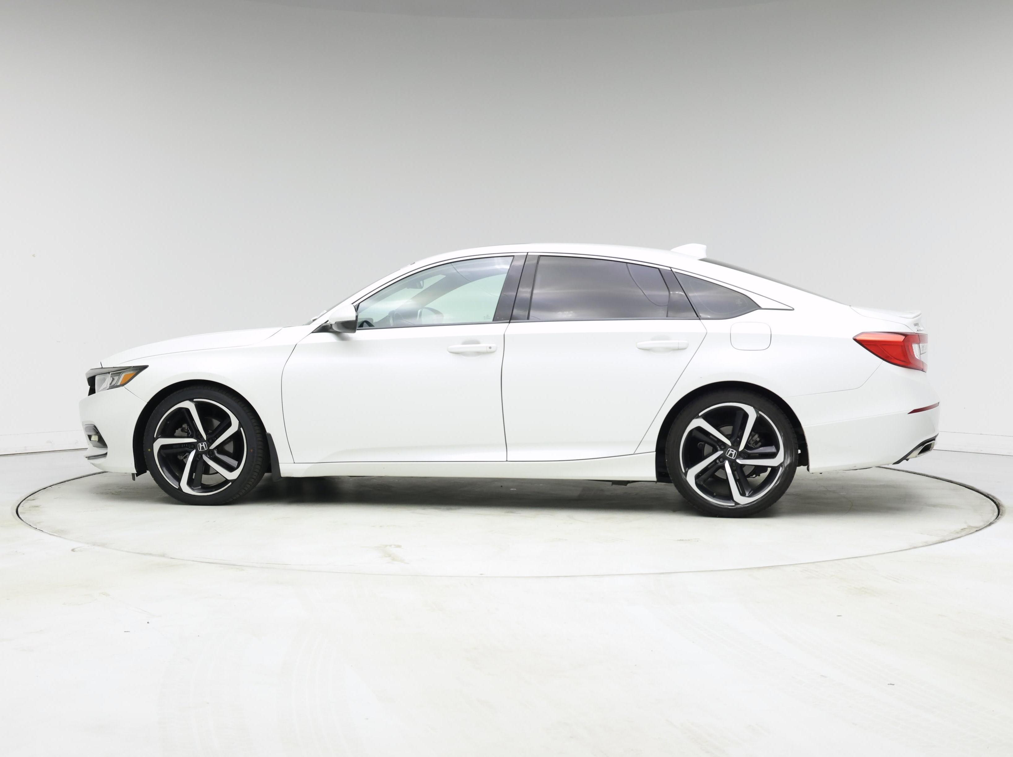Thumbnail: 2019 Honda Accord - 3