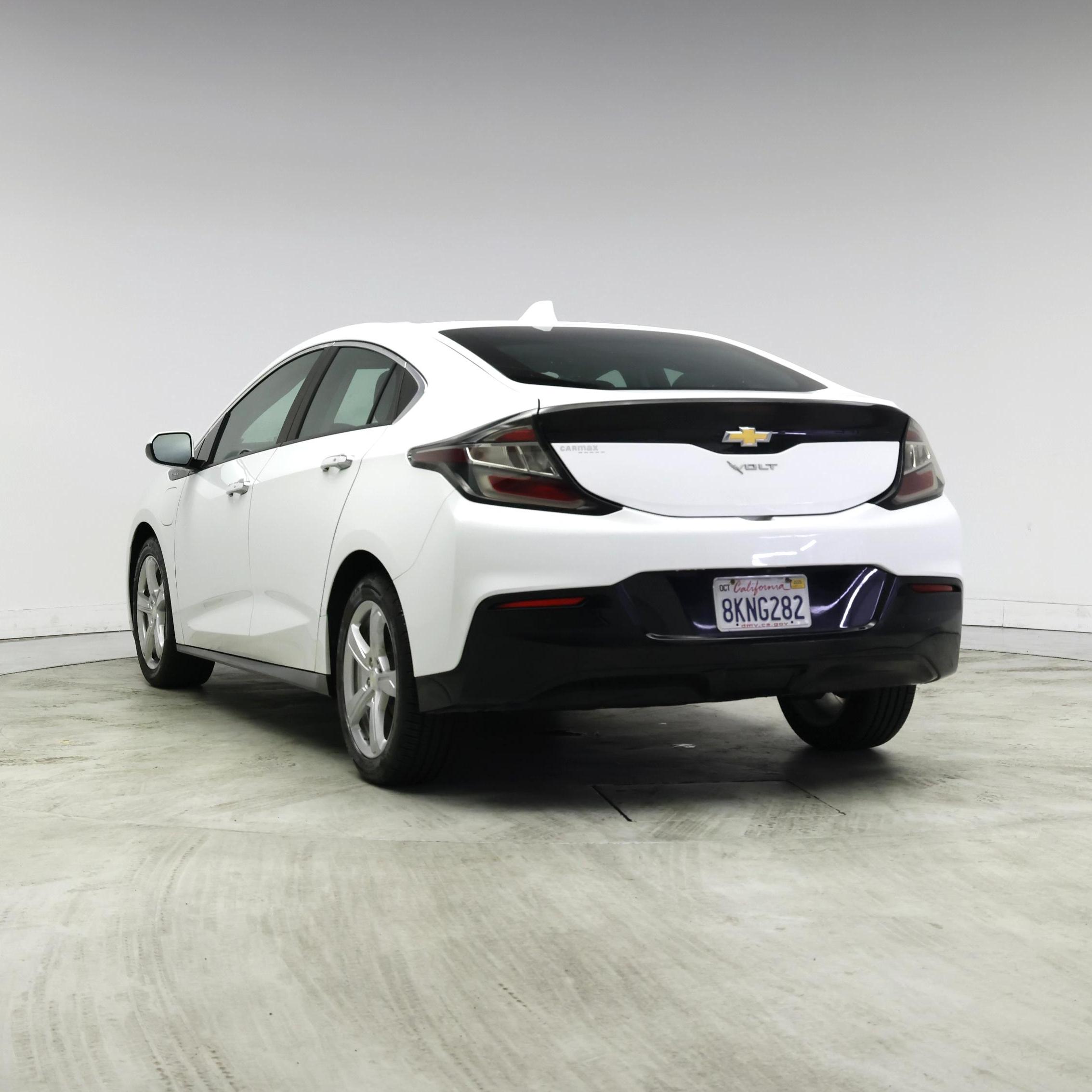 Thumbnail: 2017 Chevrolet Volt - 2