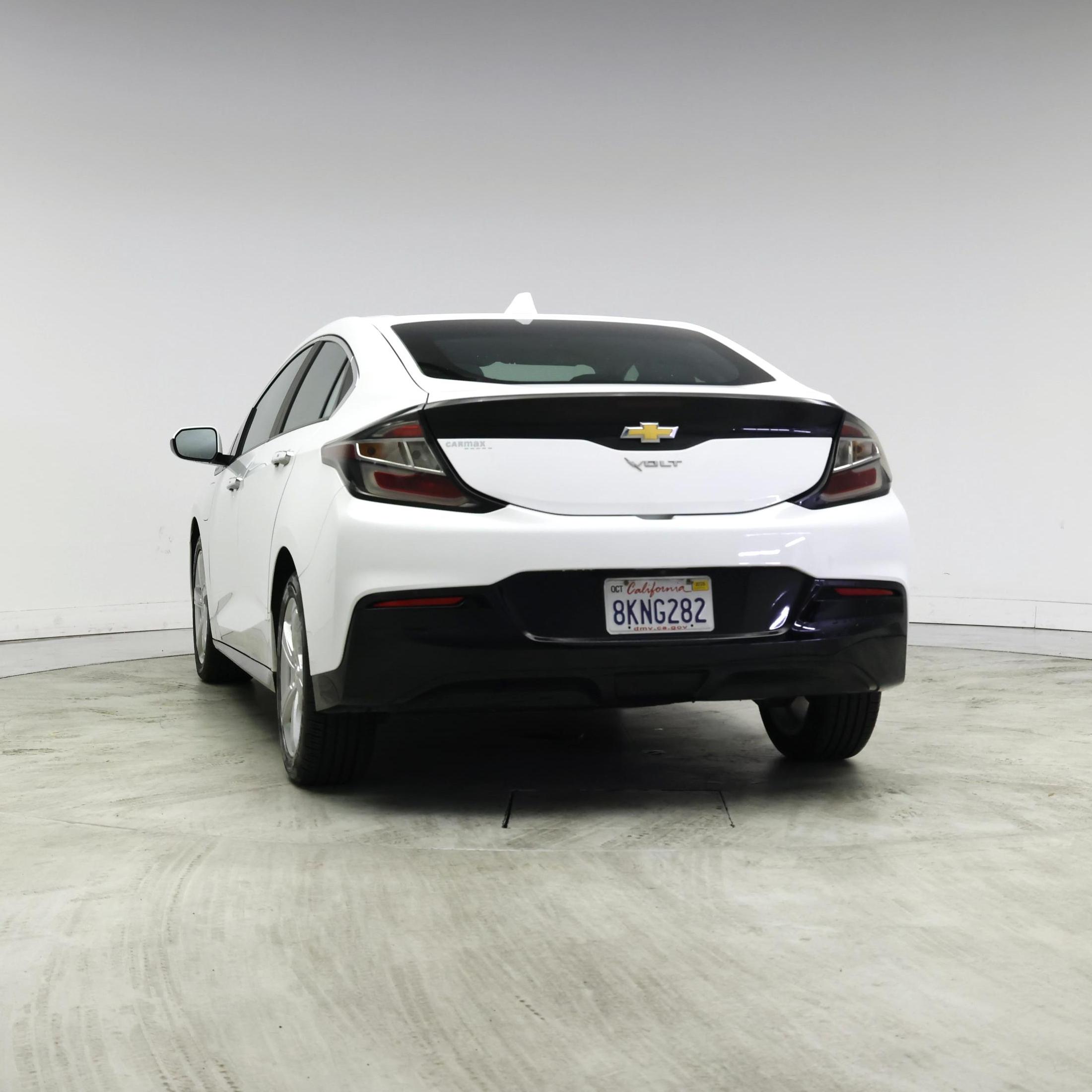 Thumbnail: 2017 Chevrolet Volt - 6