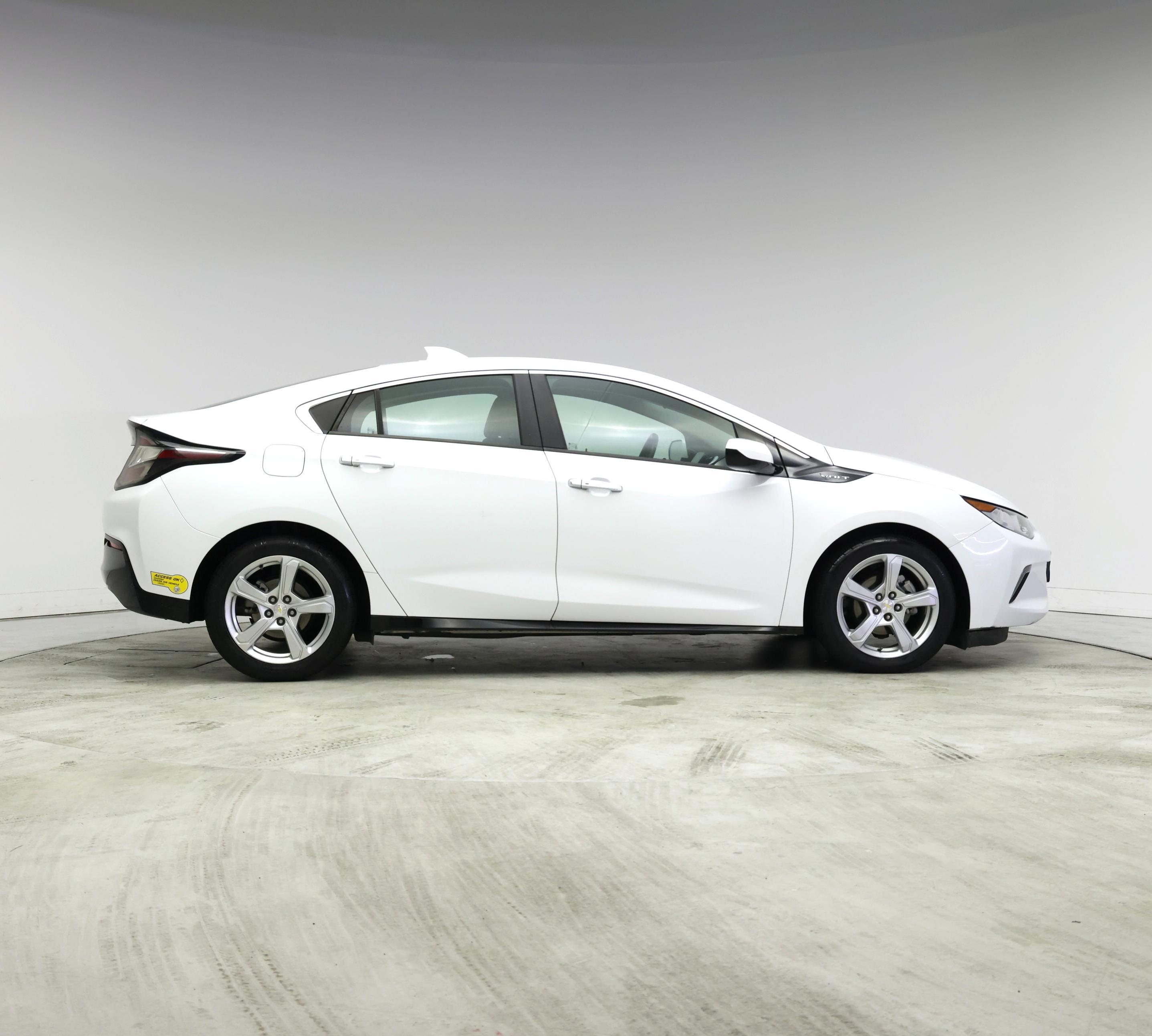 Thumbnail: 2017 Chevrolet Volt - 7