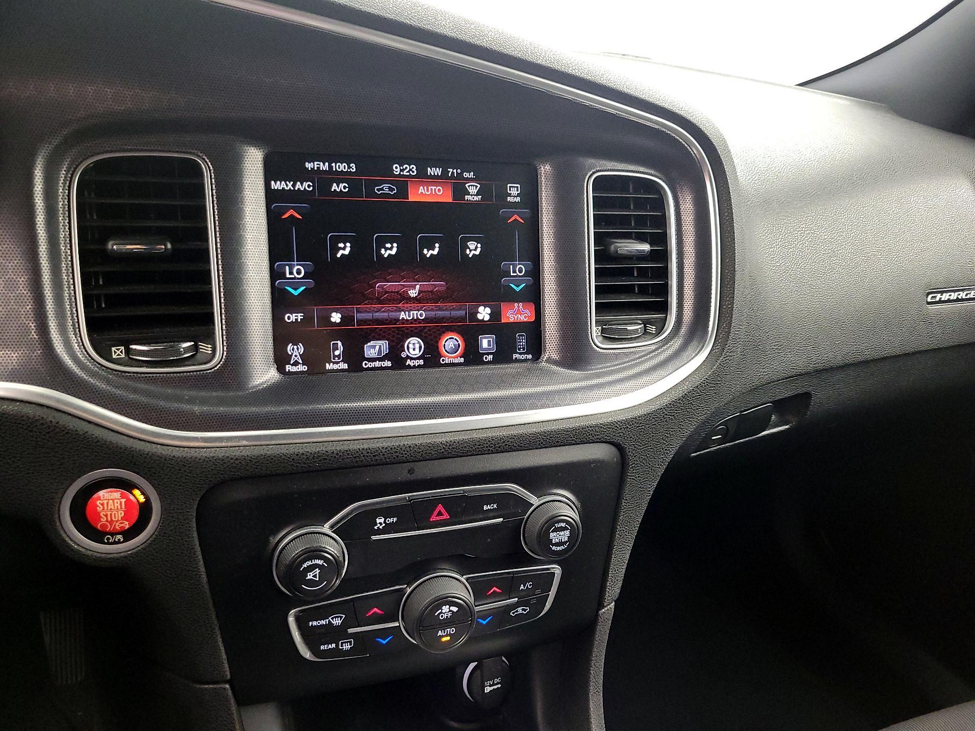 Thumbnail: 2016 Dodge Charger - 15