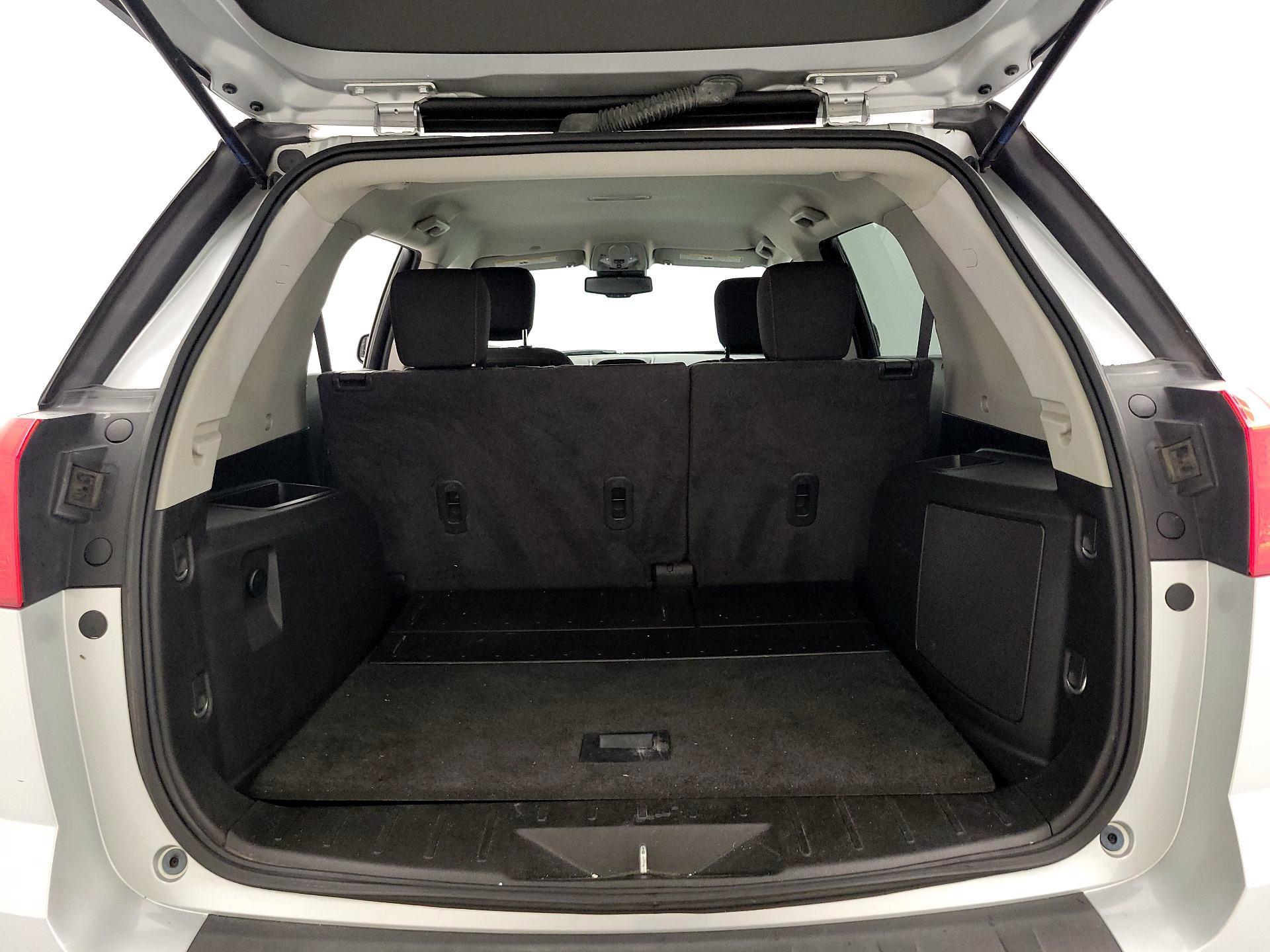 Thumbnail: 2015 GMC Terrain - 19