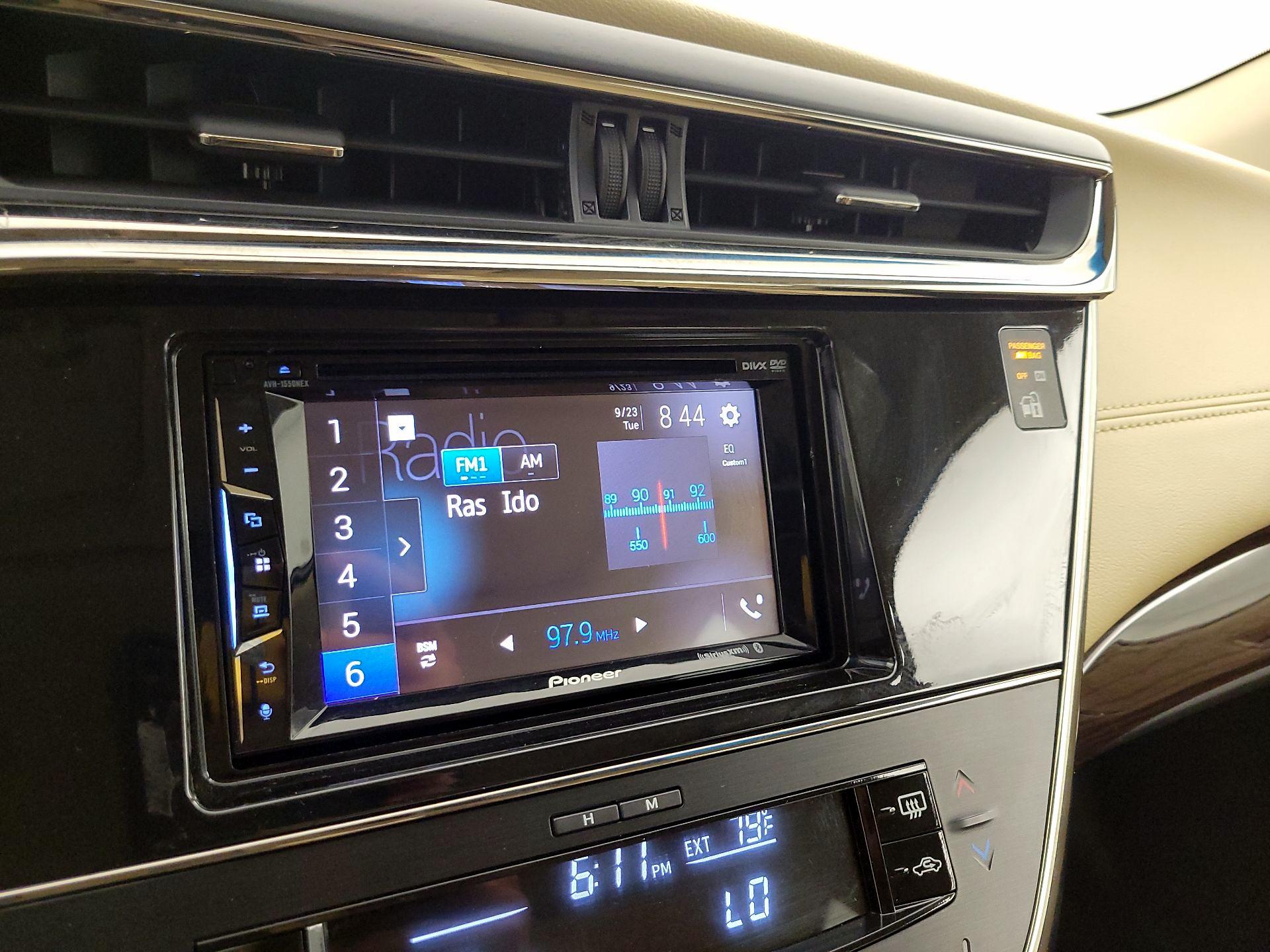 Thumbnail: 2014 Toyota Avalon - 15