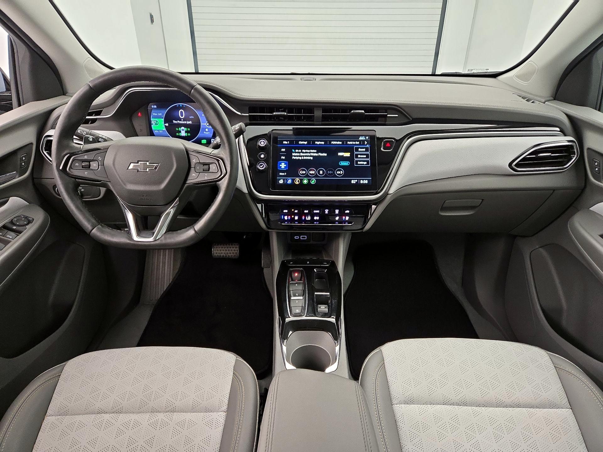 Thumbnail: 2023 Chevrolet Bolt EUV - 9