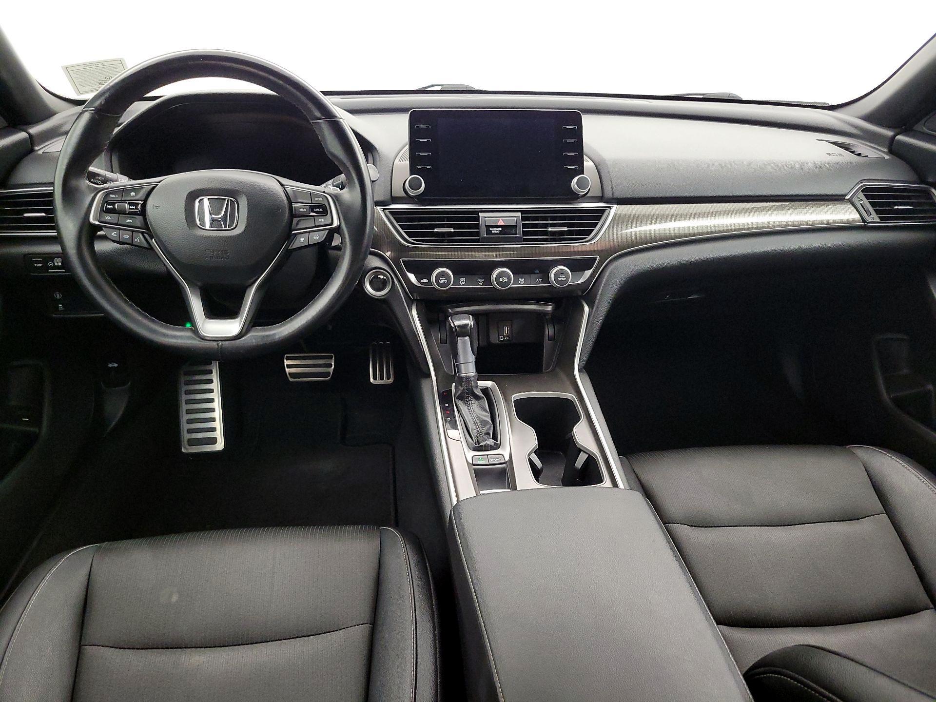 Thumbnail: 2019 Honda Accord - 9