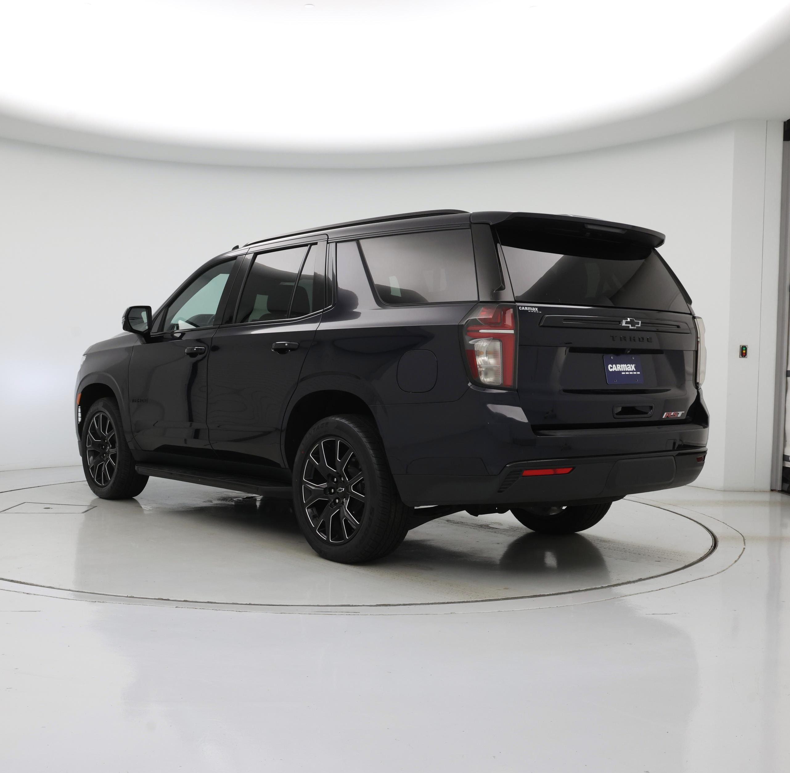 Thumbnail: 2023 Chevrolet Tahoe - 2