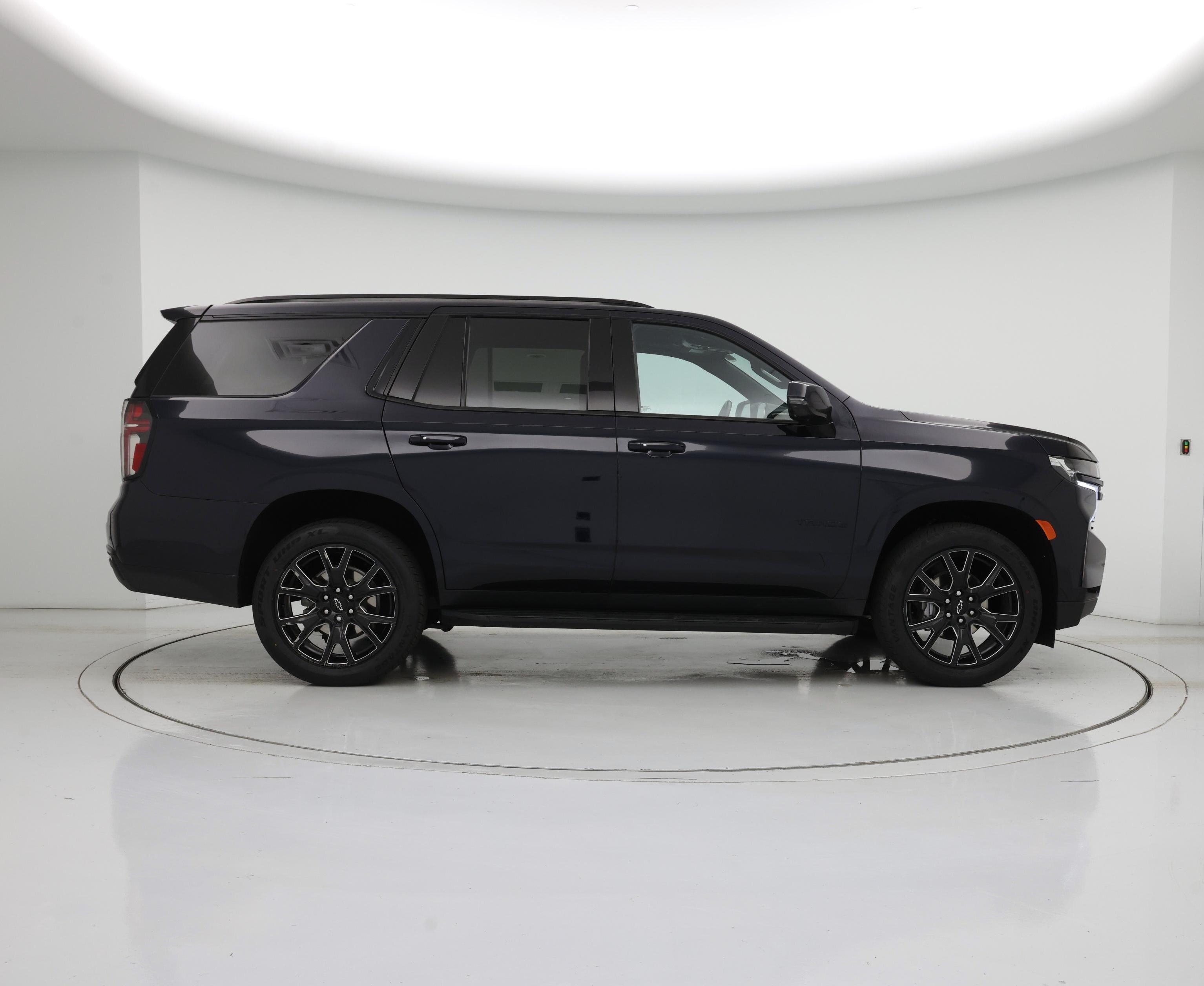 Thumbnail: 2023 Chevrolet Tahoe - 7