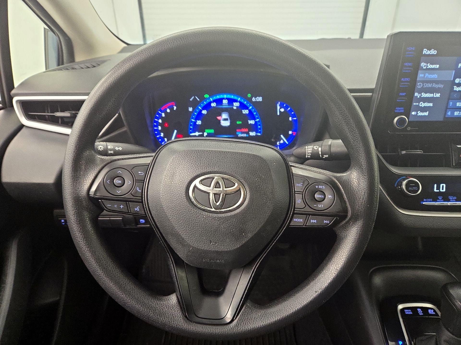 Thumbnail: 2022 Toyota Corolla - 10
