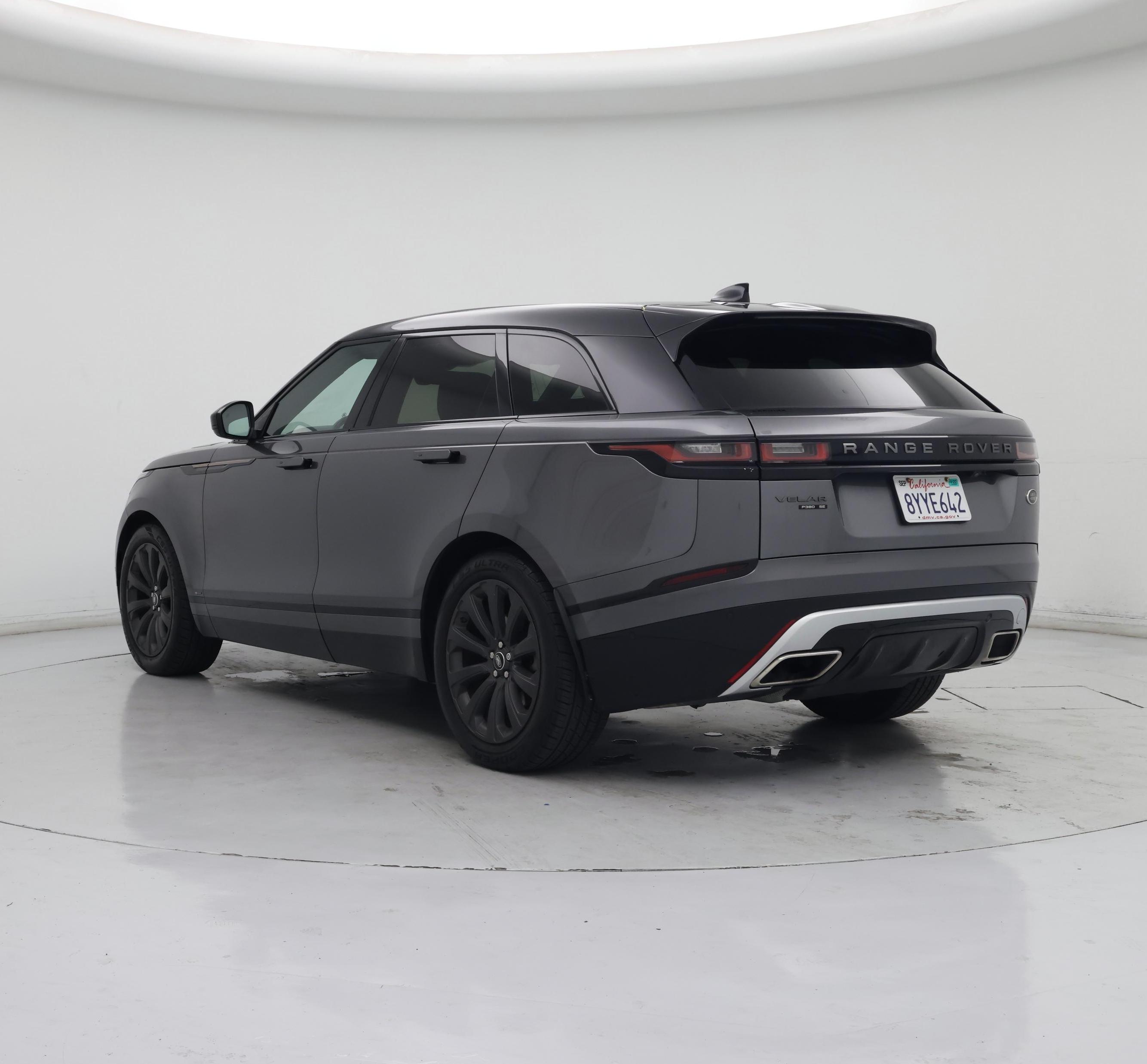 Thumbnail: 2018 Land Rover Range Rover Velar - 2